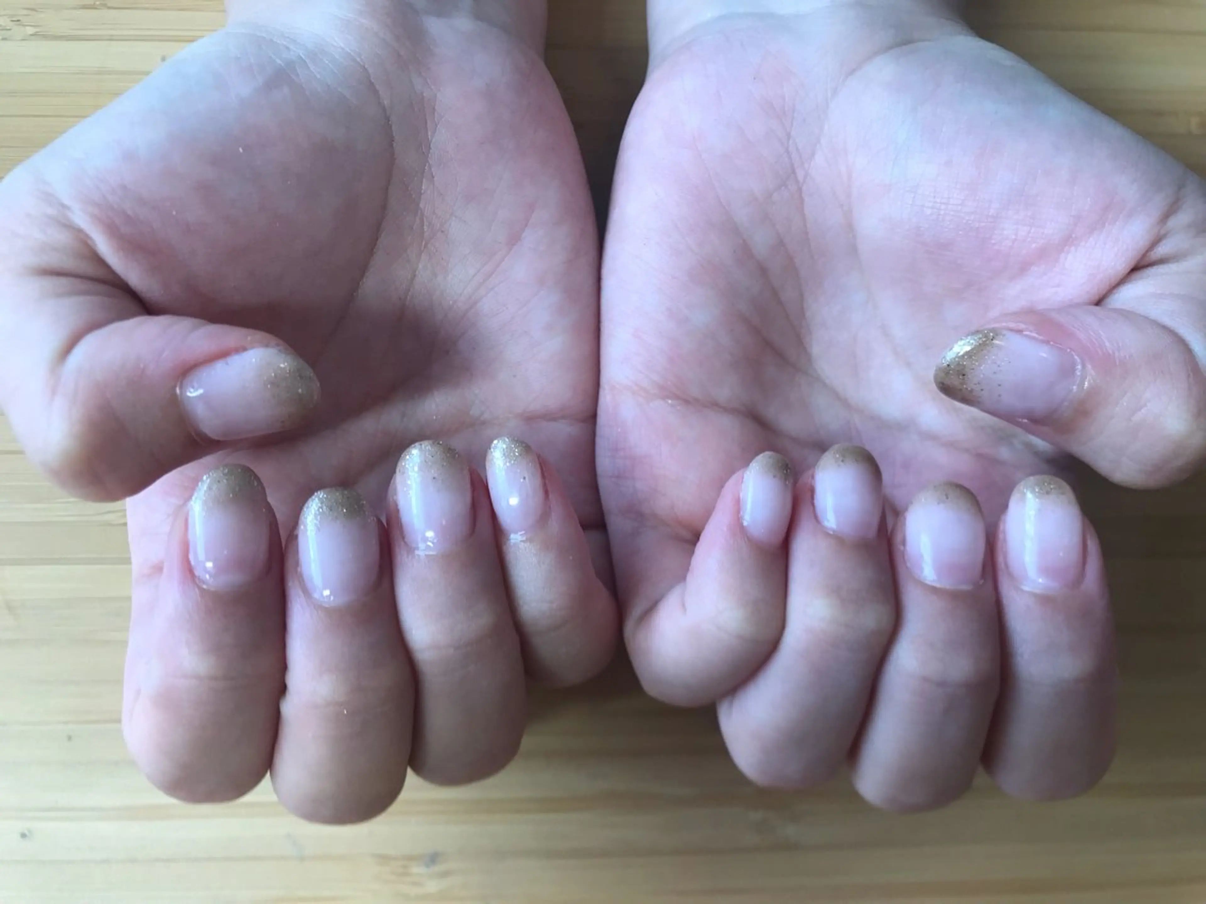 ネイル グラデーション キラキラネイル オフィスネイル ピンク ハンドネイル Nailist Missaのネイルデザイン