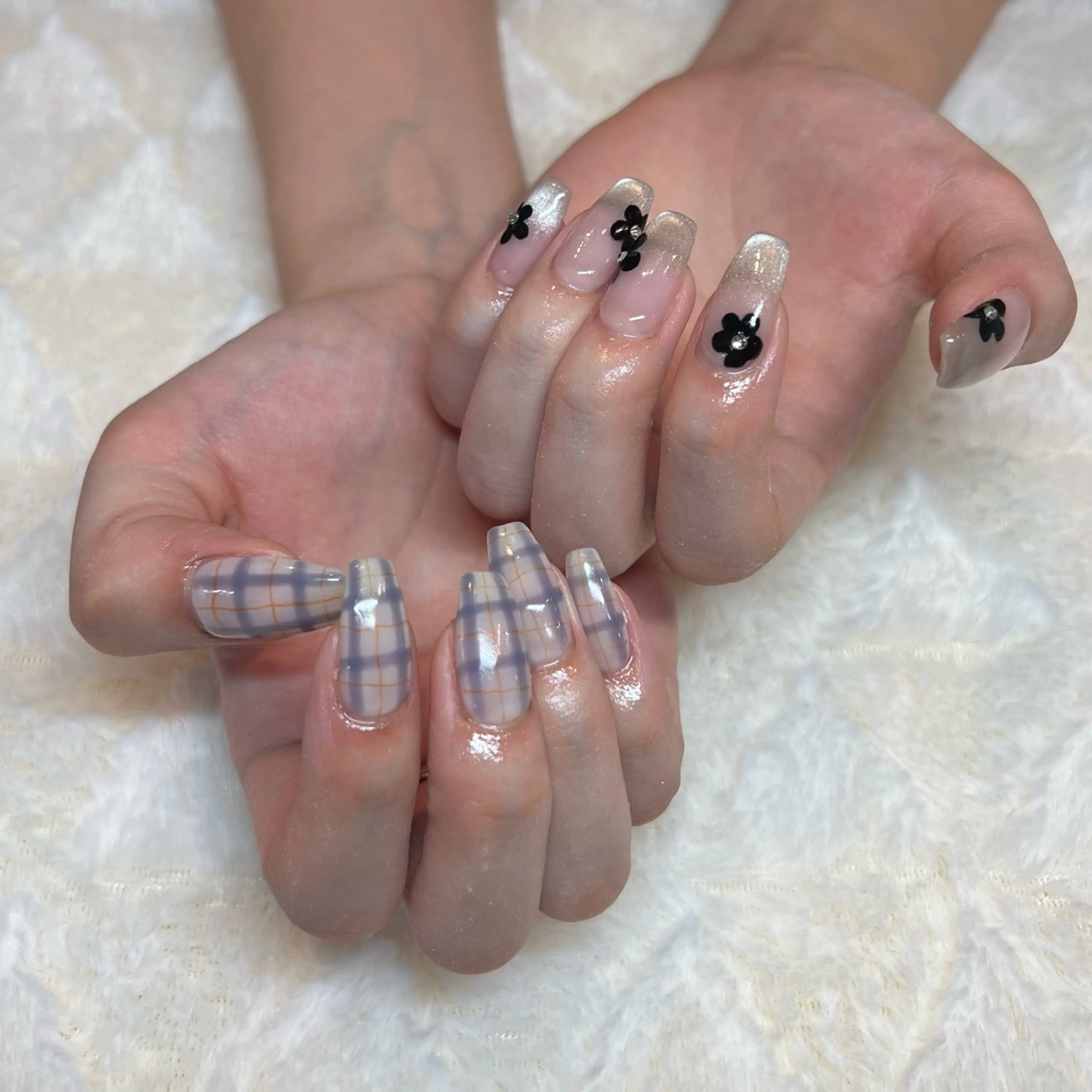 ネイル ハンドネイル 韓国🩶Y2Kネイル 💫くれはのネイルデザイン