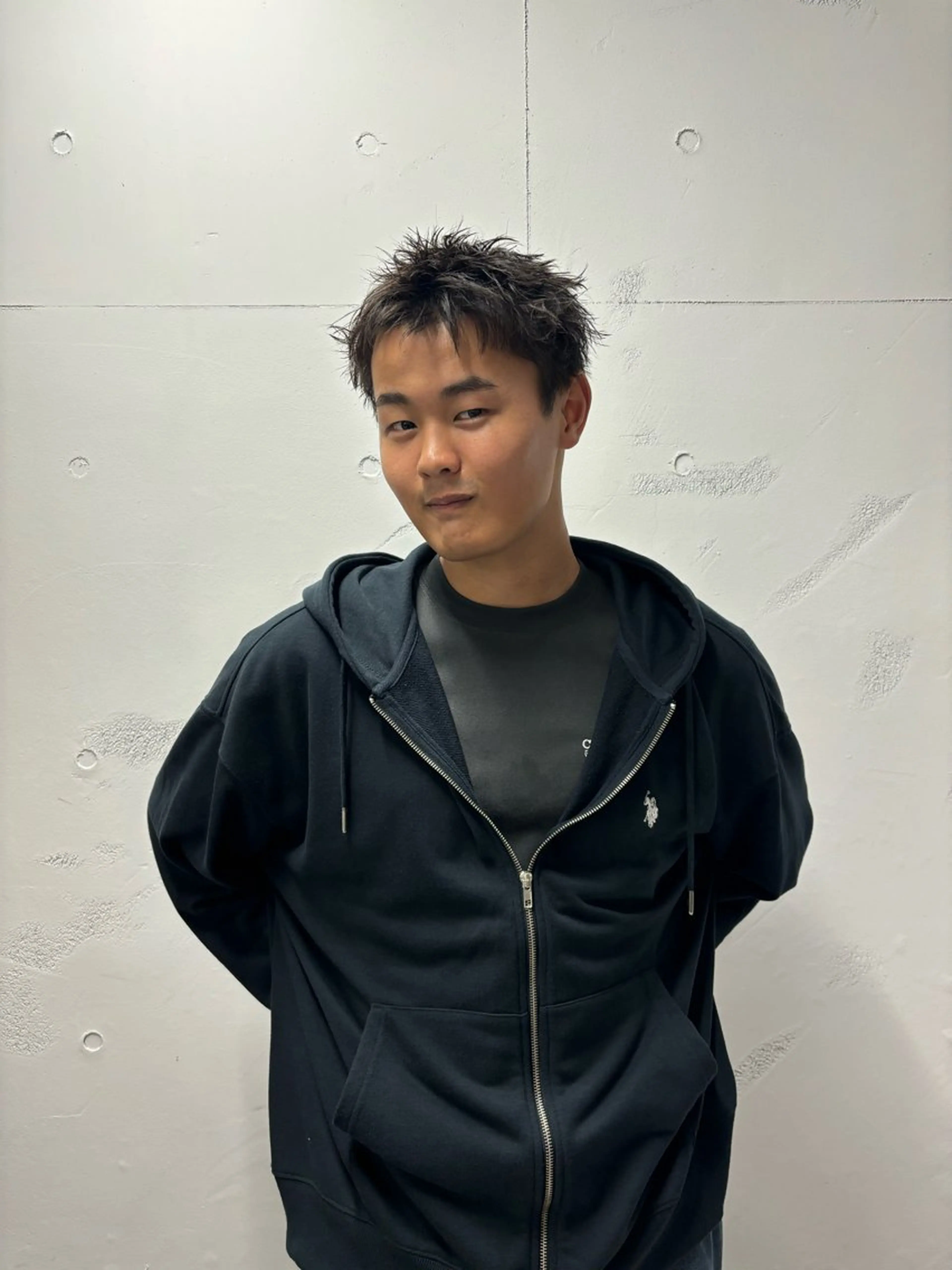 メンズ スパイキーショート カット darts所属・マツダ レンのヘアスタイル