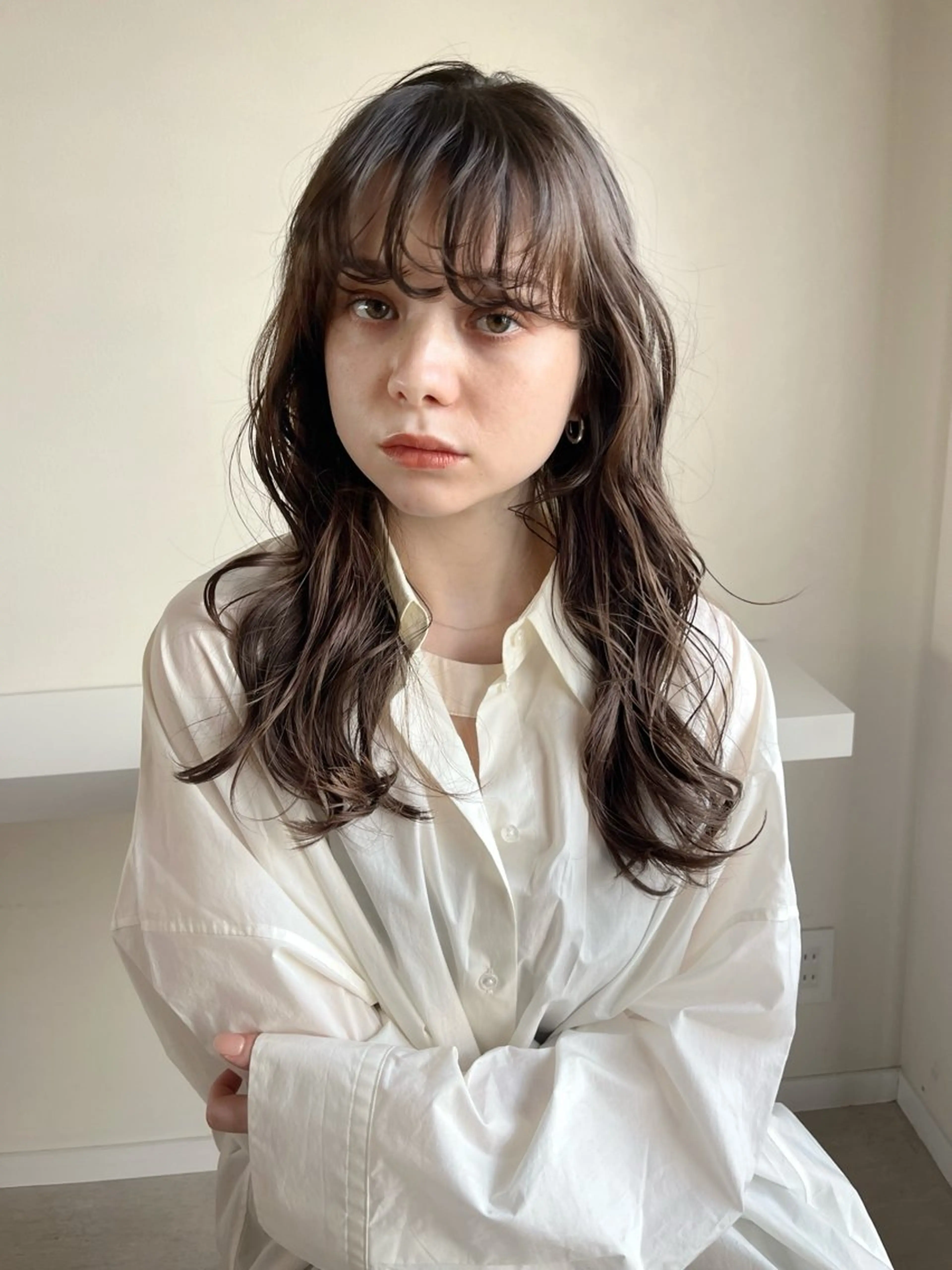 ロング カラー グレージュ GO TODAY シェアサロン 表参道Flos店所属・nishi fuyumiのヘアスタイル