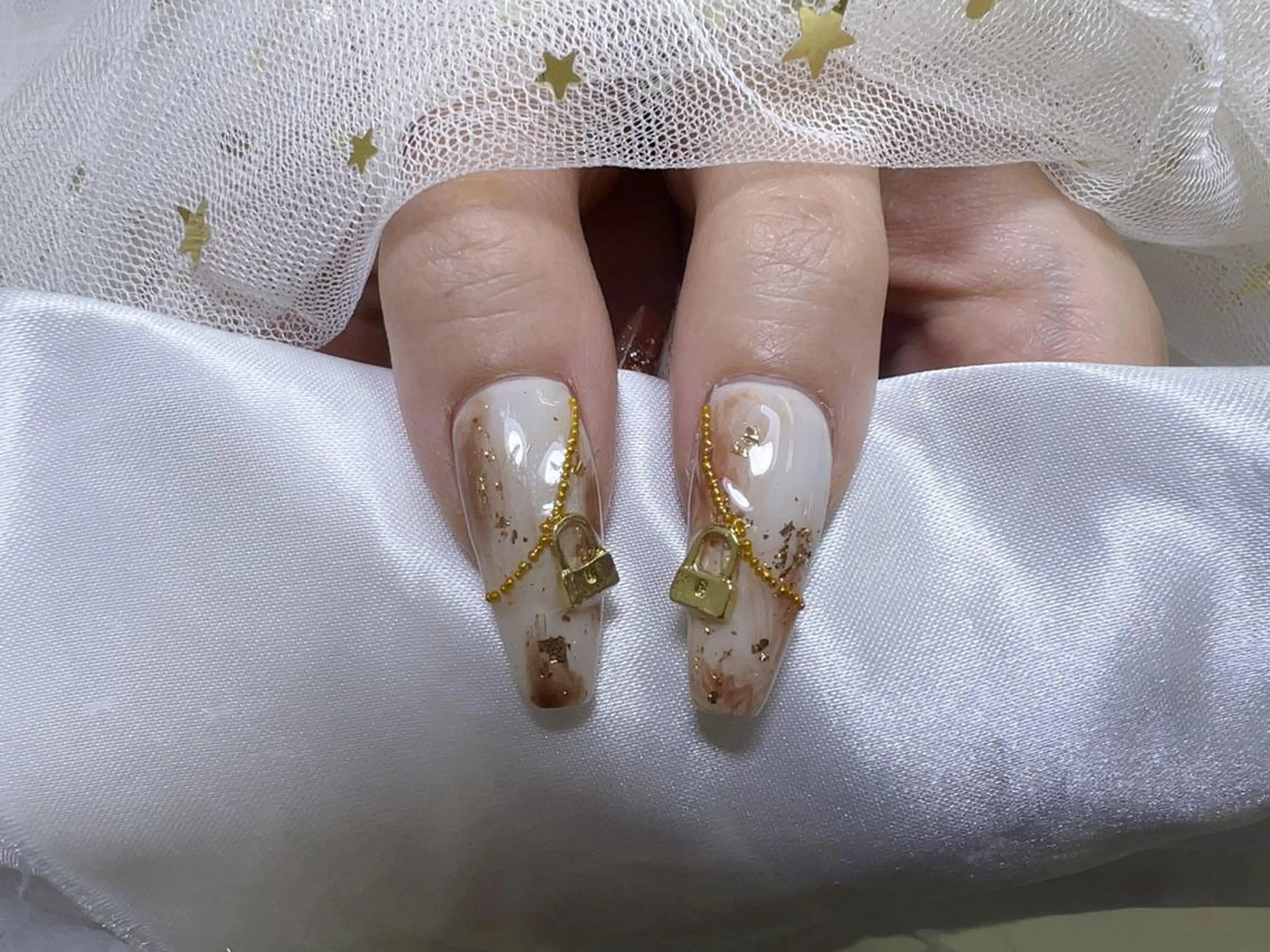 ネイル VIVIAN エイのネイルデザイン