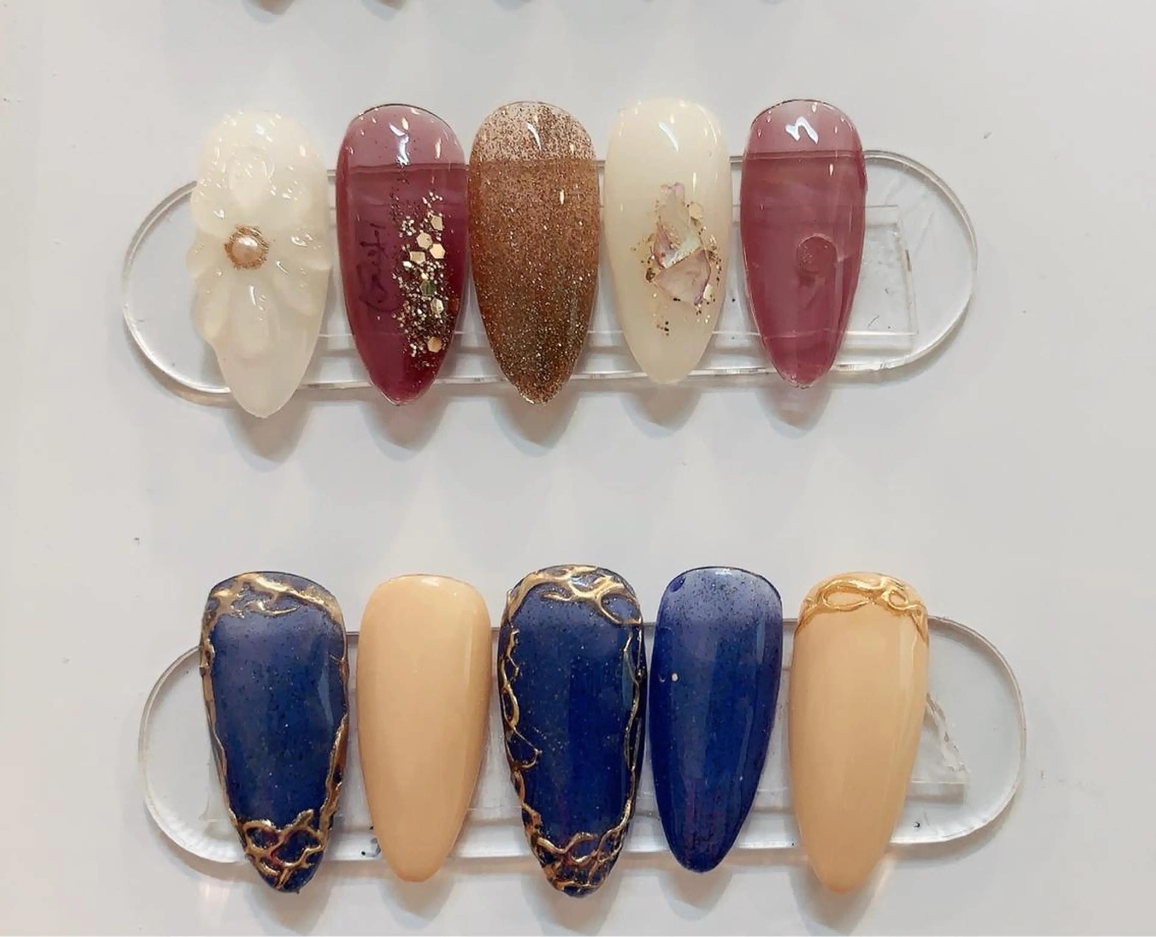 ネイル Ui_Amor (パラジェル)のネイルデザイン