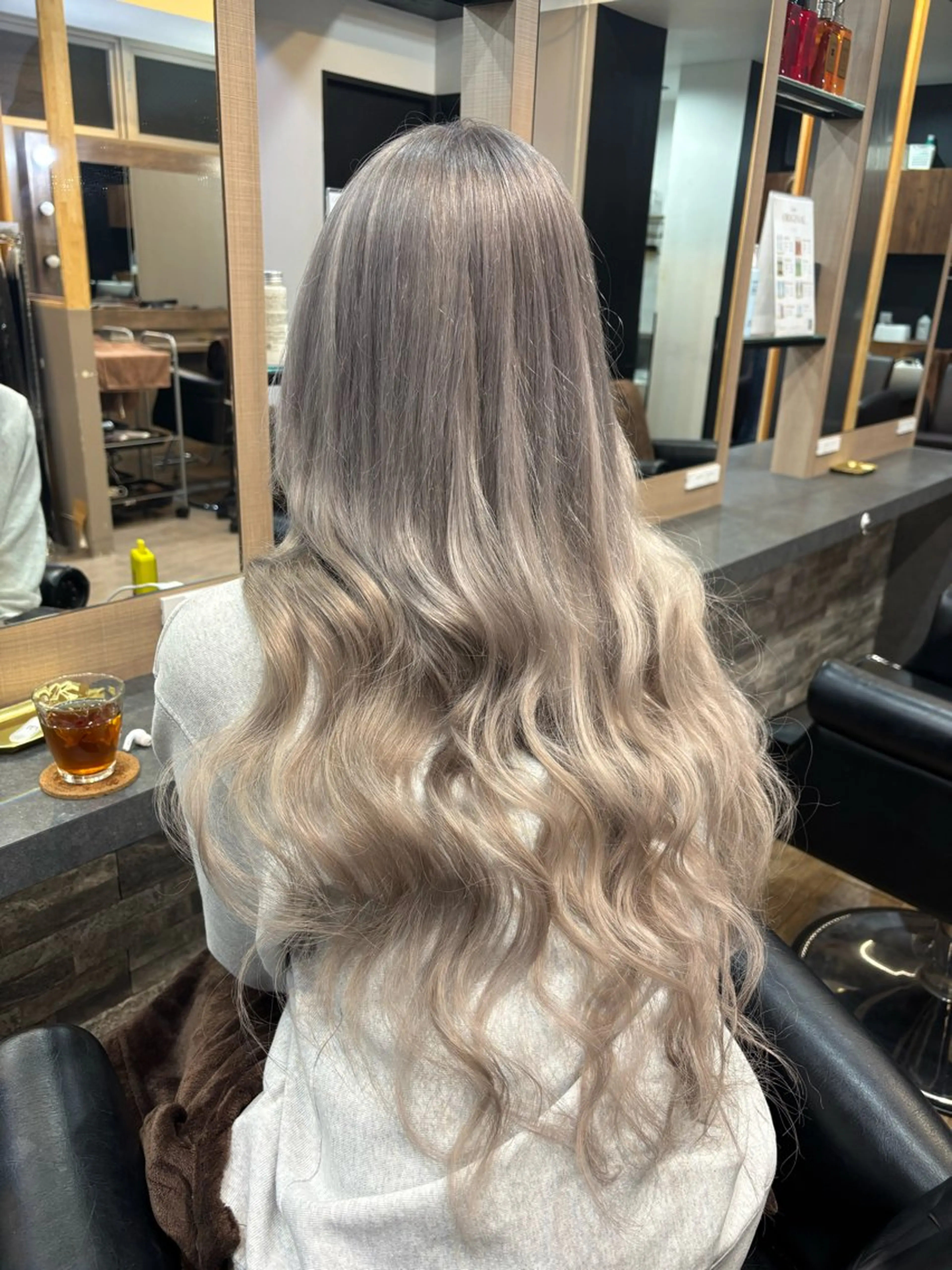 ロング シールエクステ エクステ ヘアカラー エクステ エクステ/ハイトーン レイヤーHIROのヘアスタイル