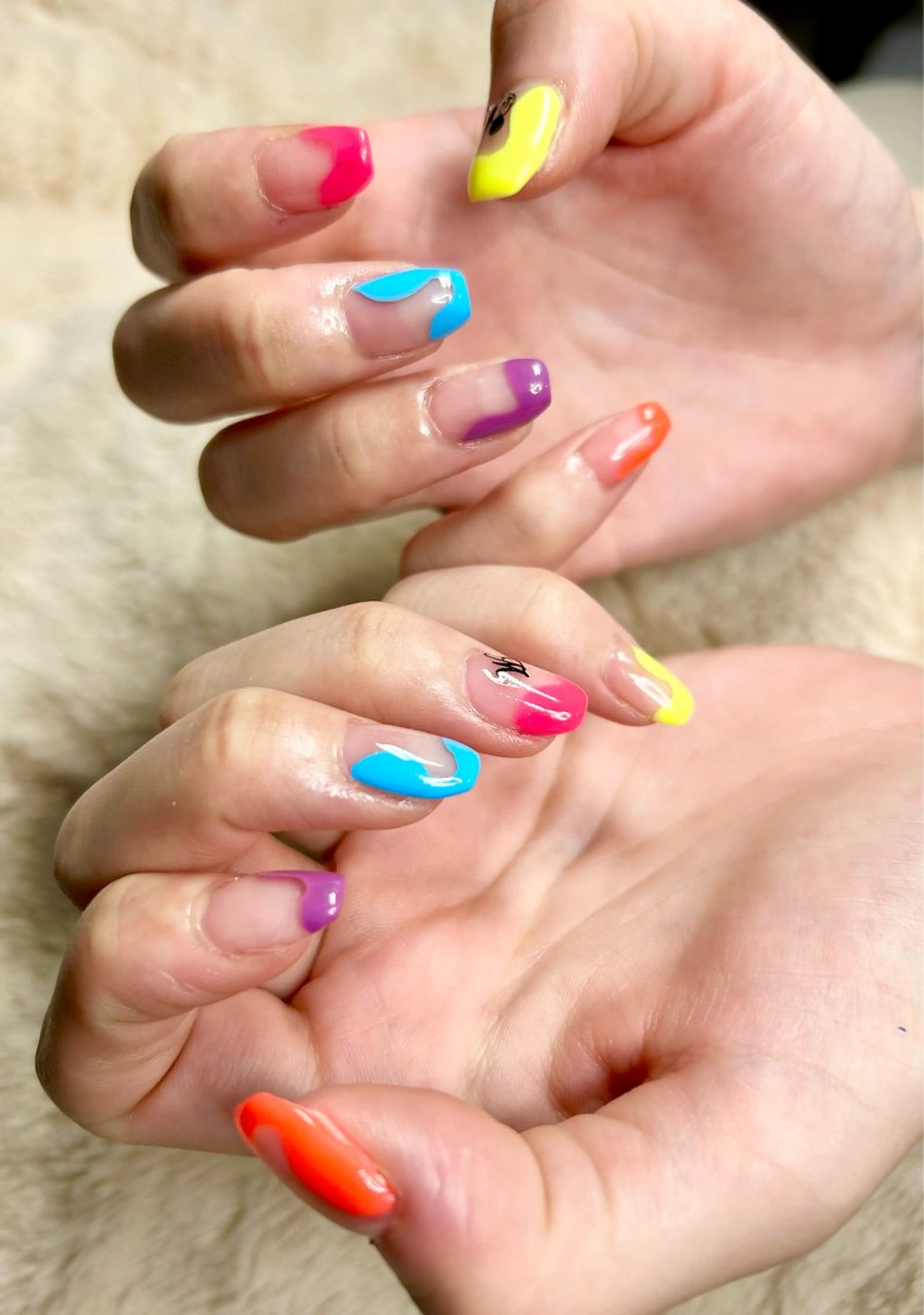 ネイル nailroom HARU.のネイルデザイン
