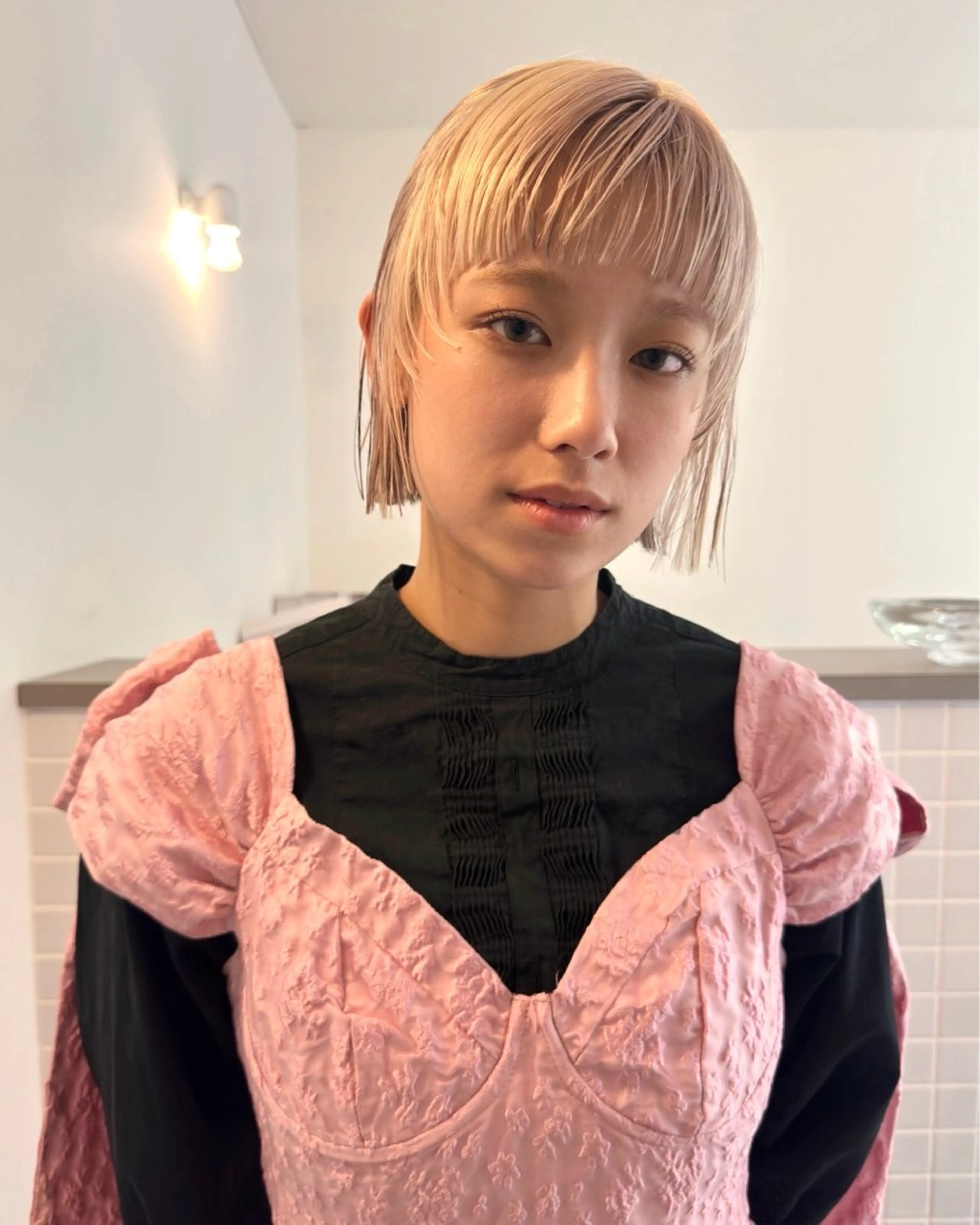 ショート カラー デザイン/ブリーチ Kaito🐩/栄のヘアスタイル