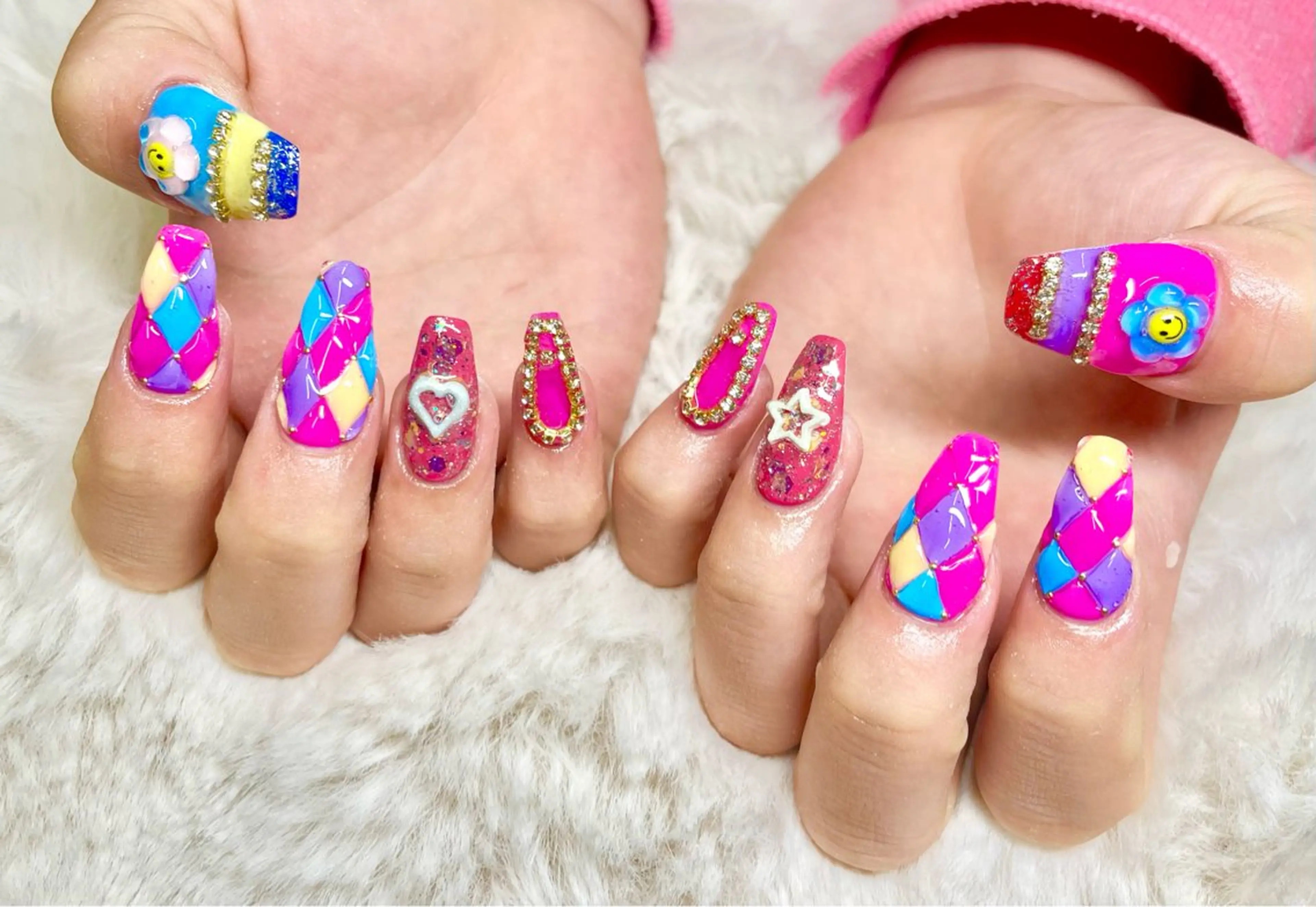 ネイル FILL nail古河店所属・FILL nail SHIORIのネイルデザイン