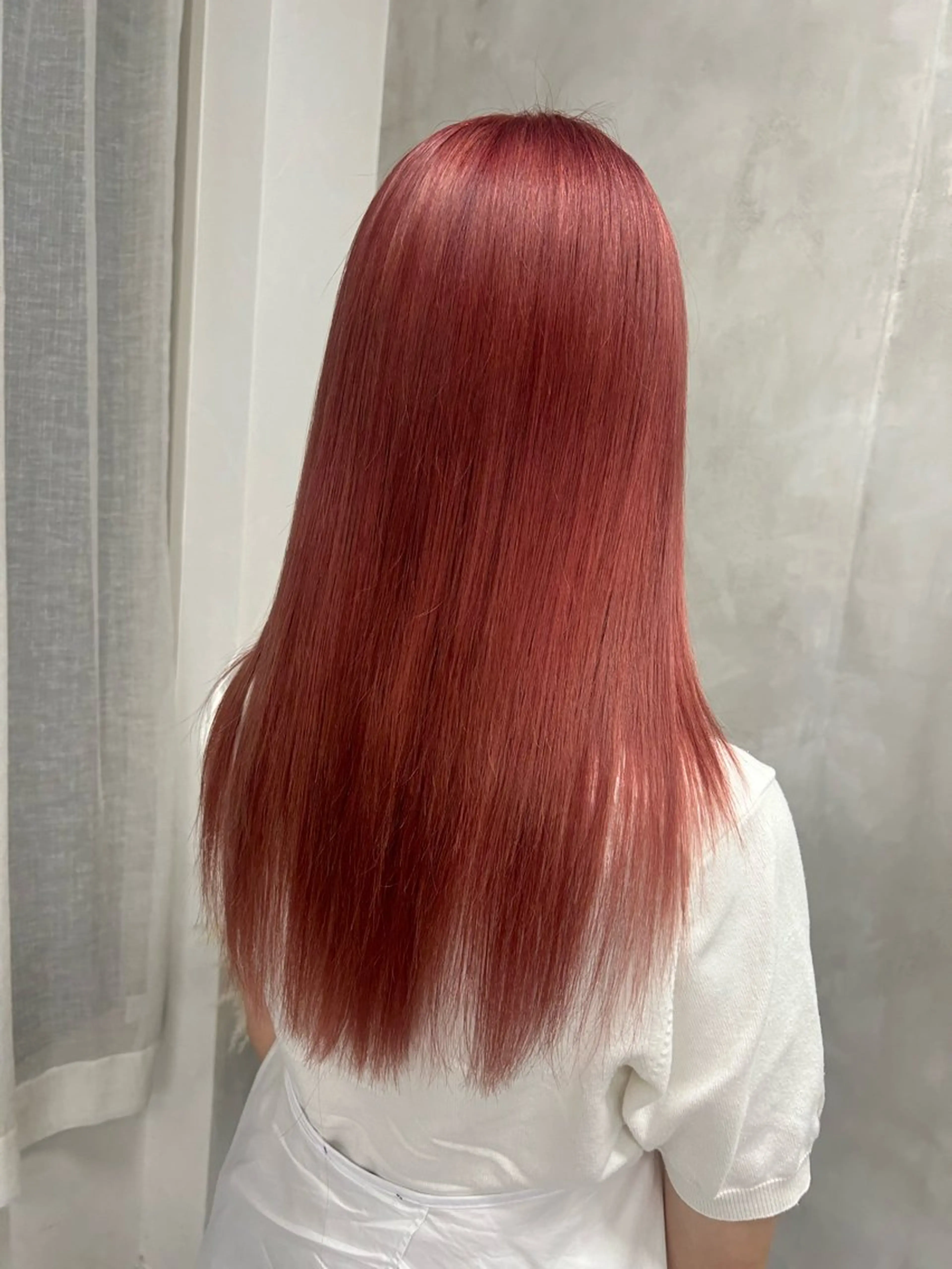 カラー 高山 アミのヘアスタイル