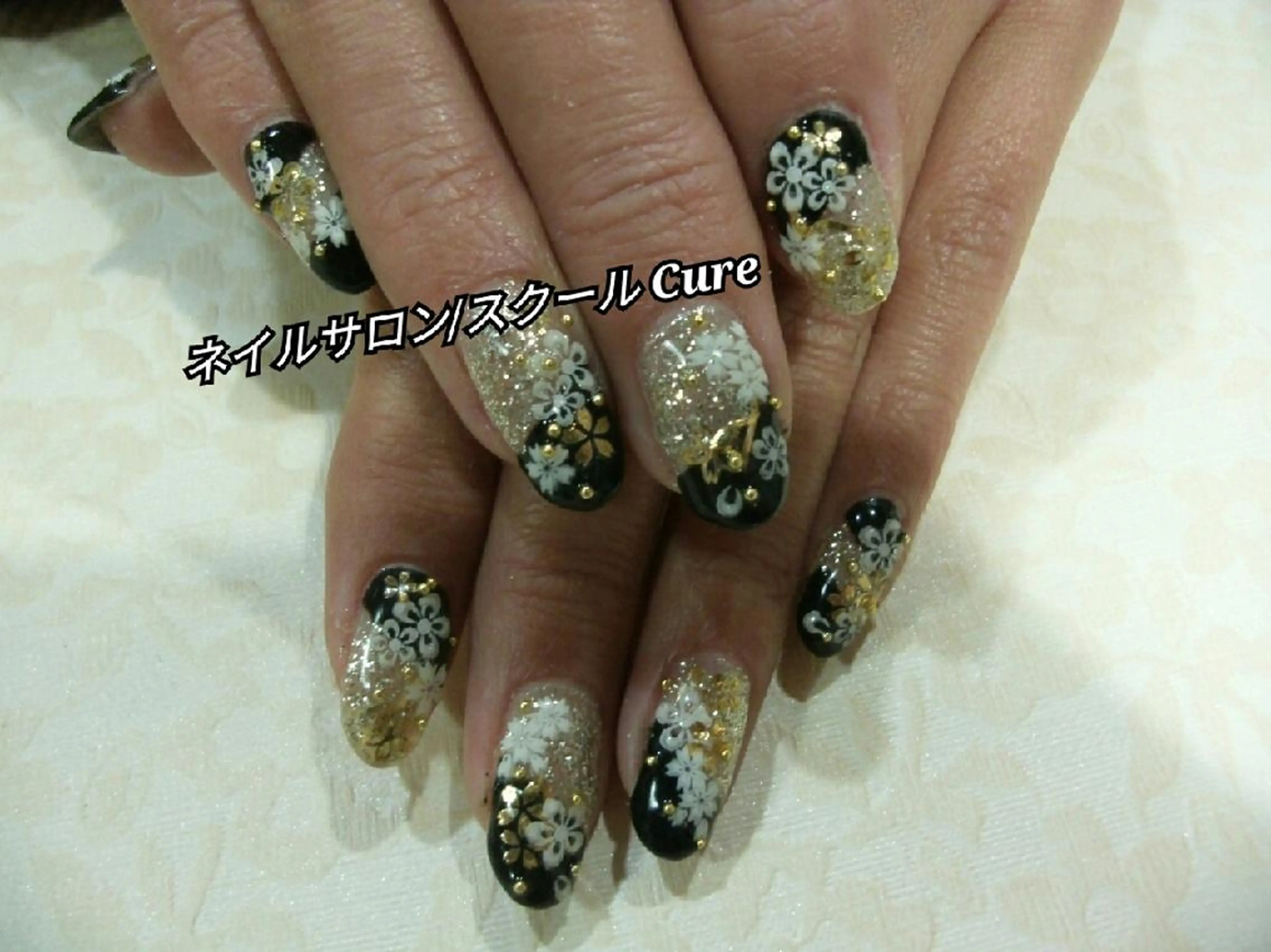 セミロング ネイル ネイルサロン Cureのネイルデザイン