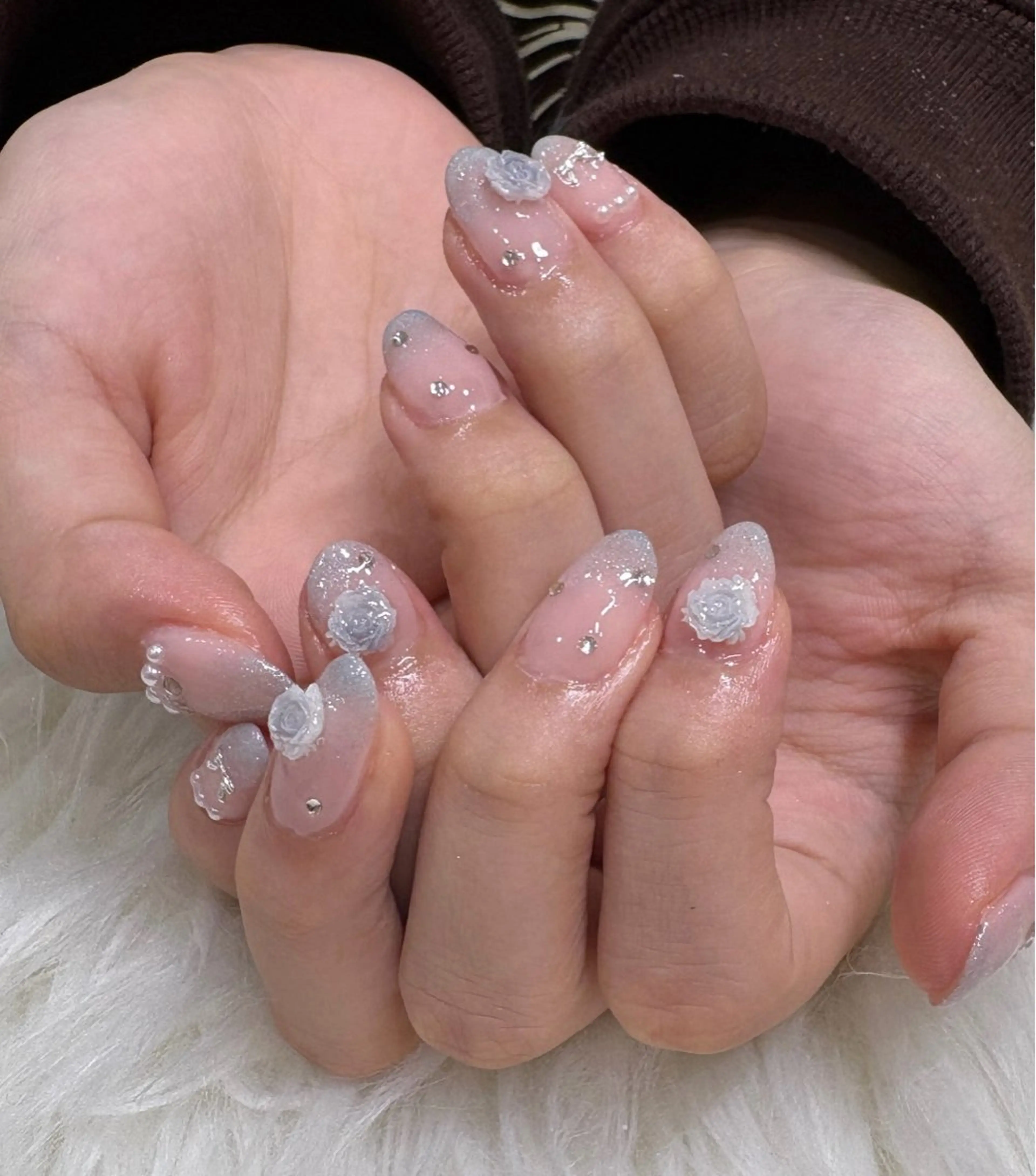 ネイル GO TODAY シェアサロン 渋谷Orla店所属・シオリ ⪩⪨のネイルデザイン