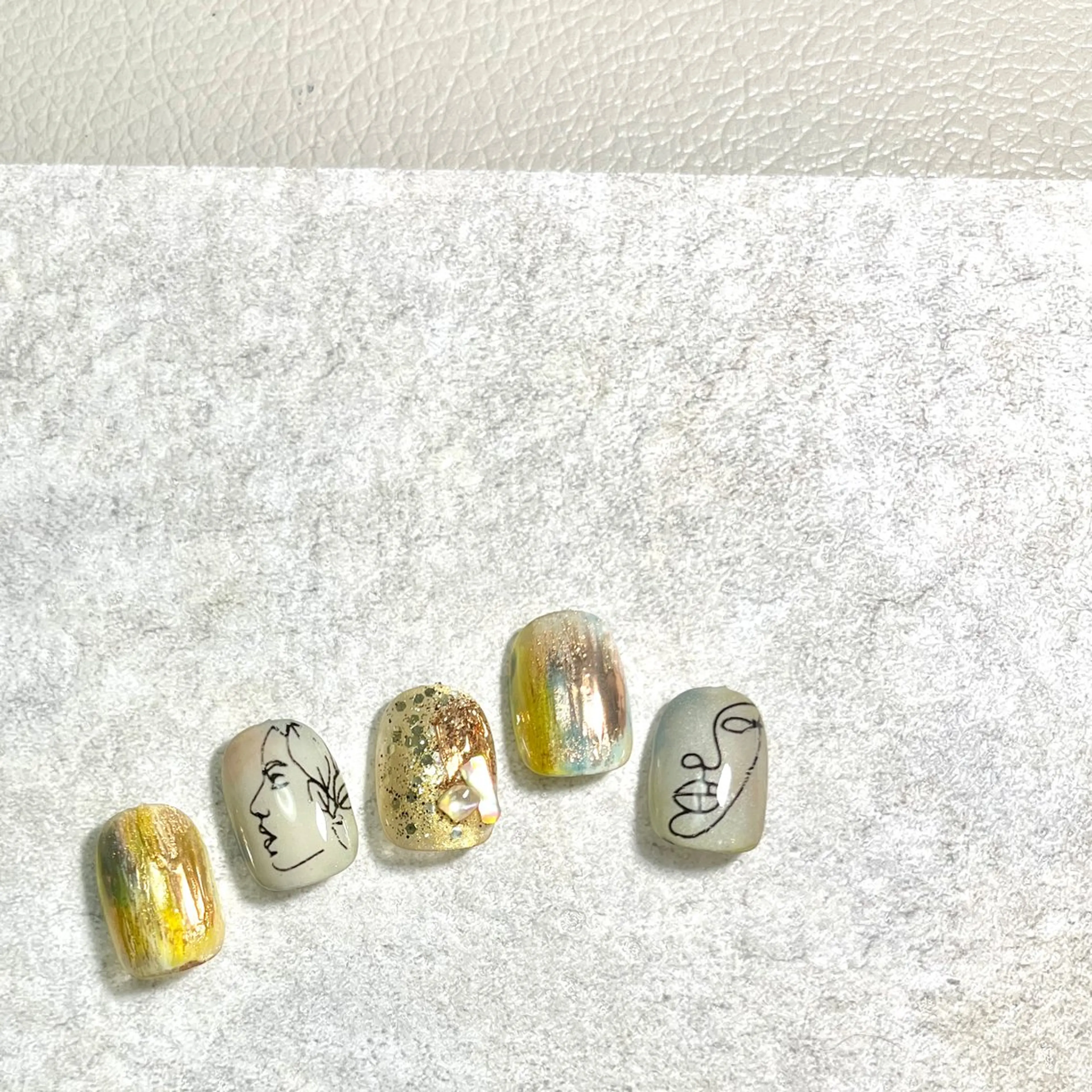 ネイル 城東区ネイルサロン carpediemのネイルデザイン