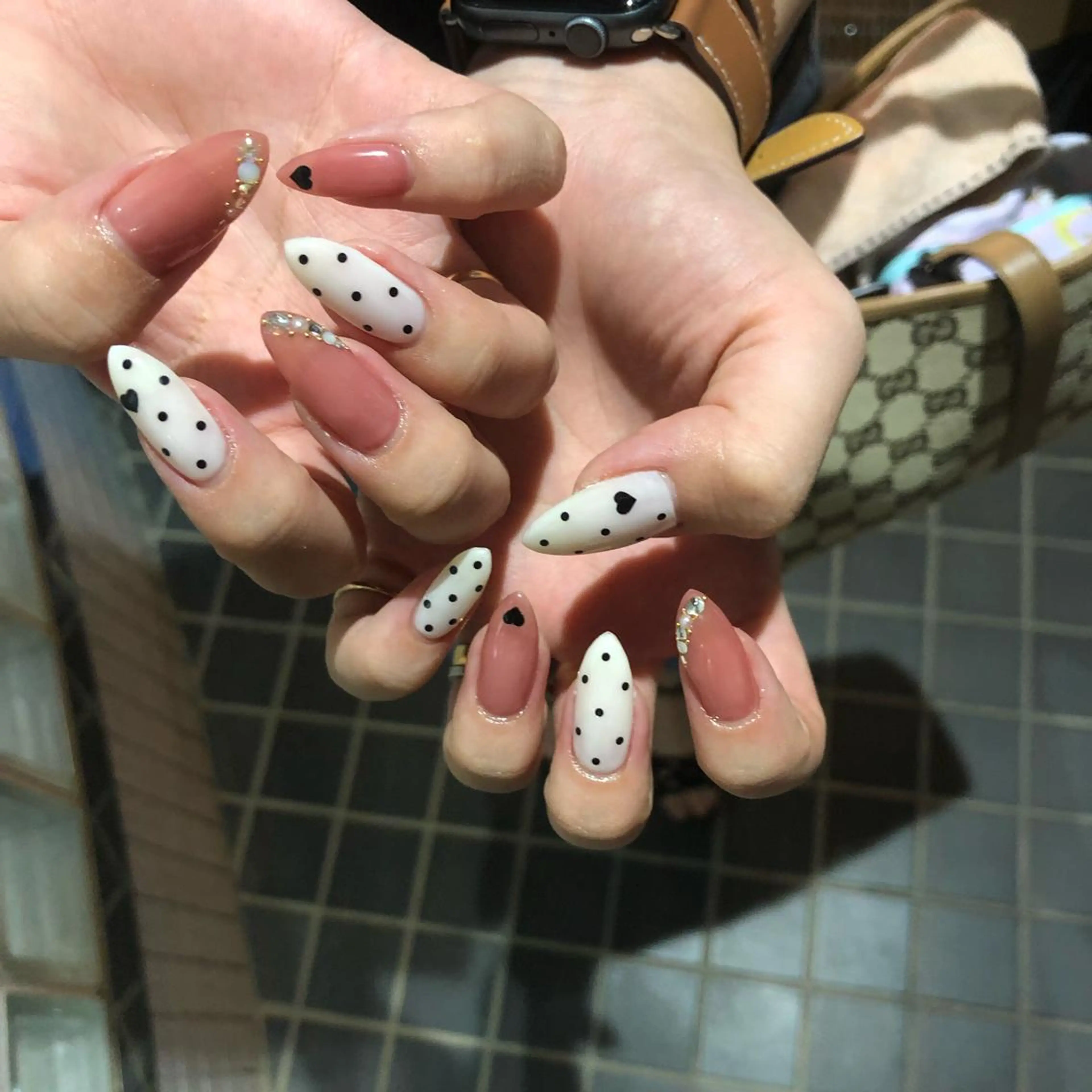 ネイル ハンドネイル 河野 弥月のネイルデザイン