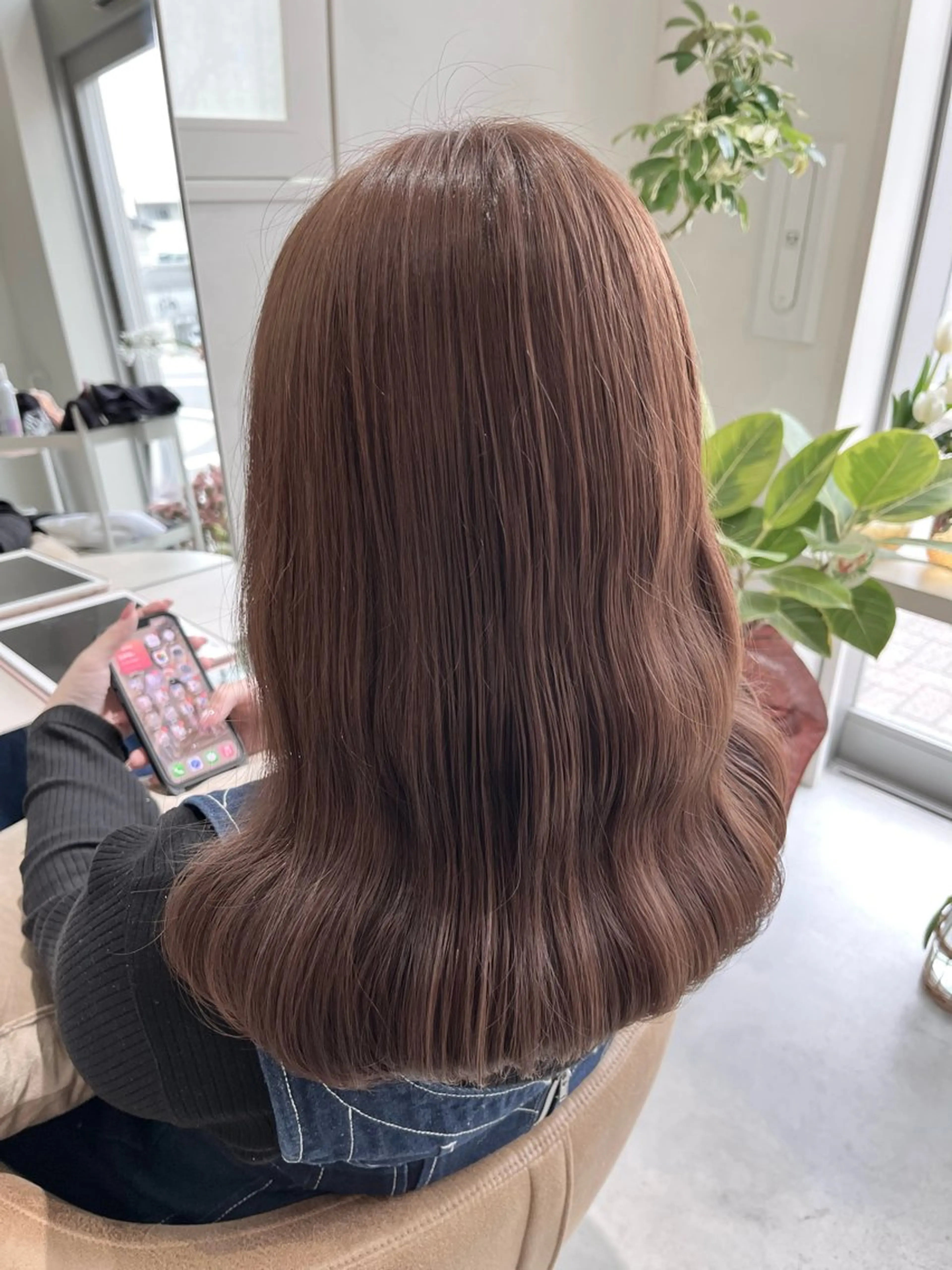 ロング カラー 透明感カラー 暖色カラー／ ヘアセット🌛櫻井舞のヘアスタイル