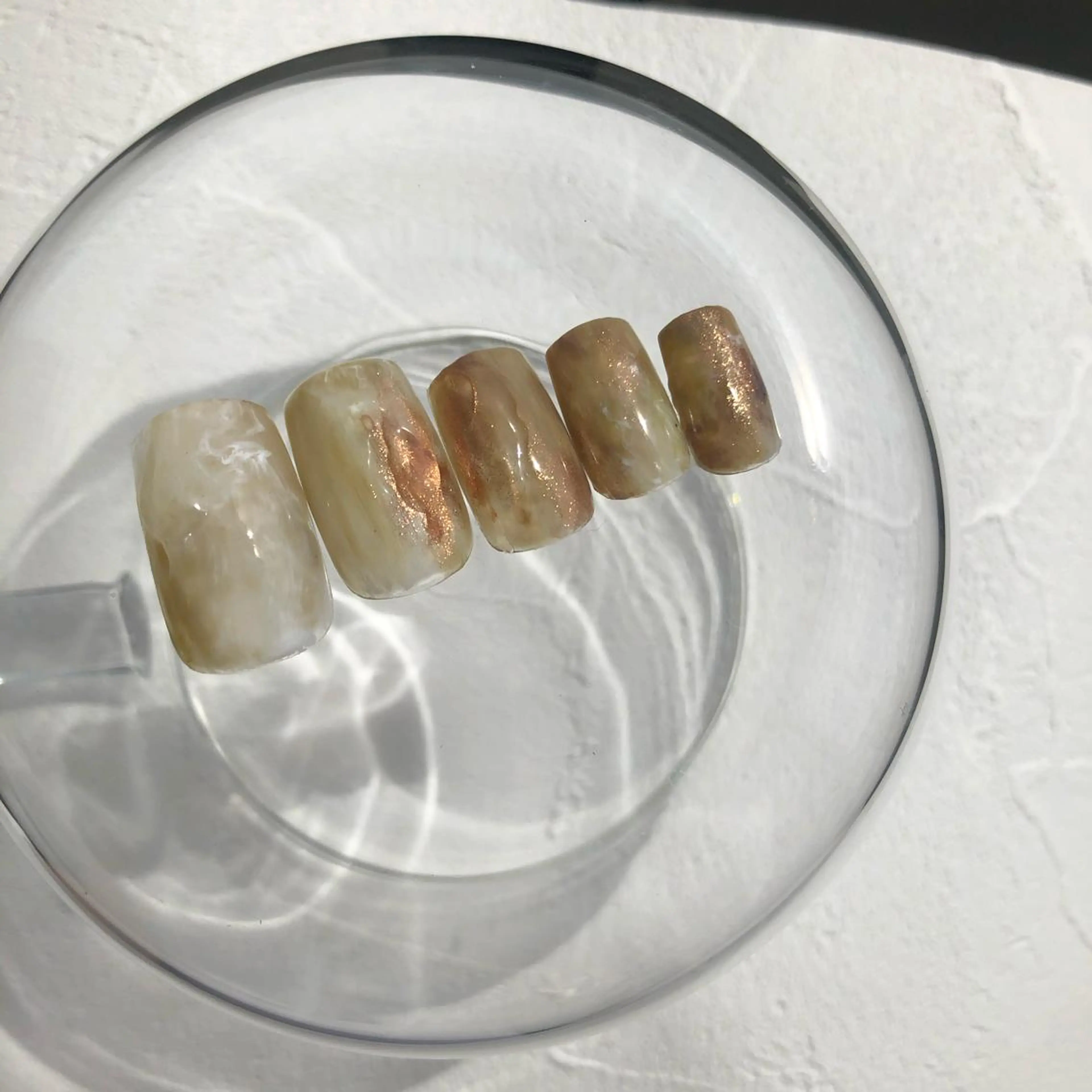 ネイル 黒葛原 めぐみのネイルデザイン