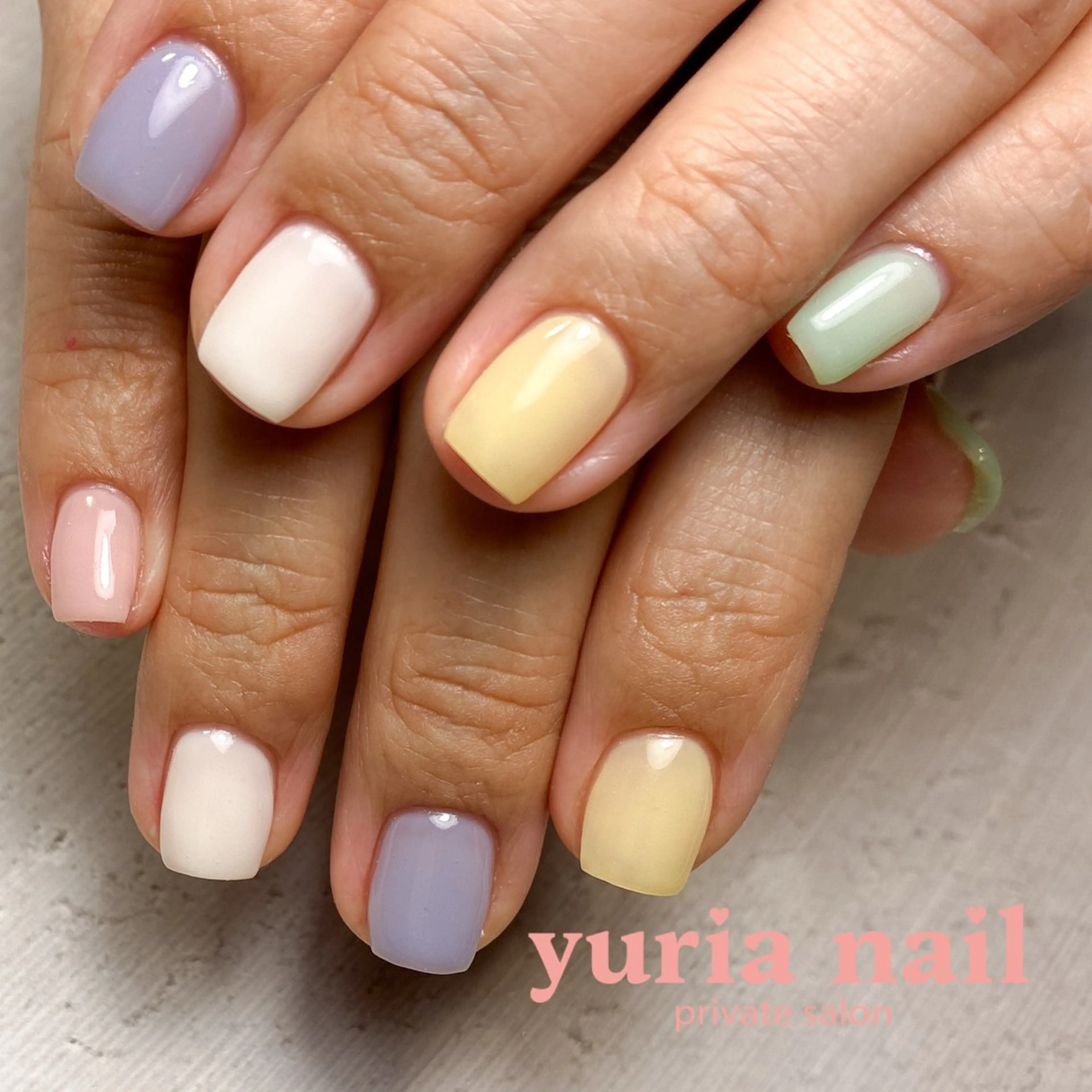 ネイル パステルネイル シンプルネイル 春ネイル ハンドネイル 小林 ゆりあのネイルデザイン