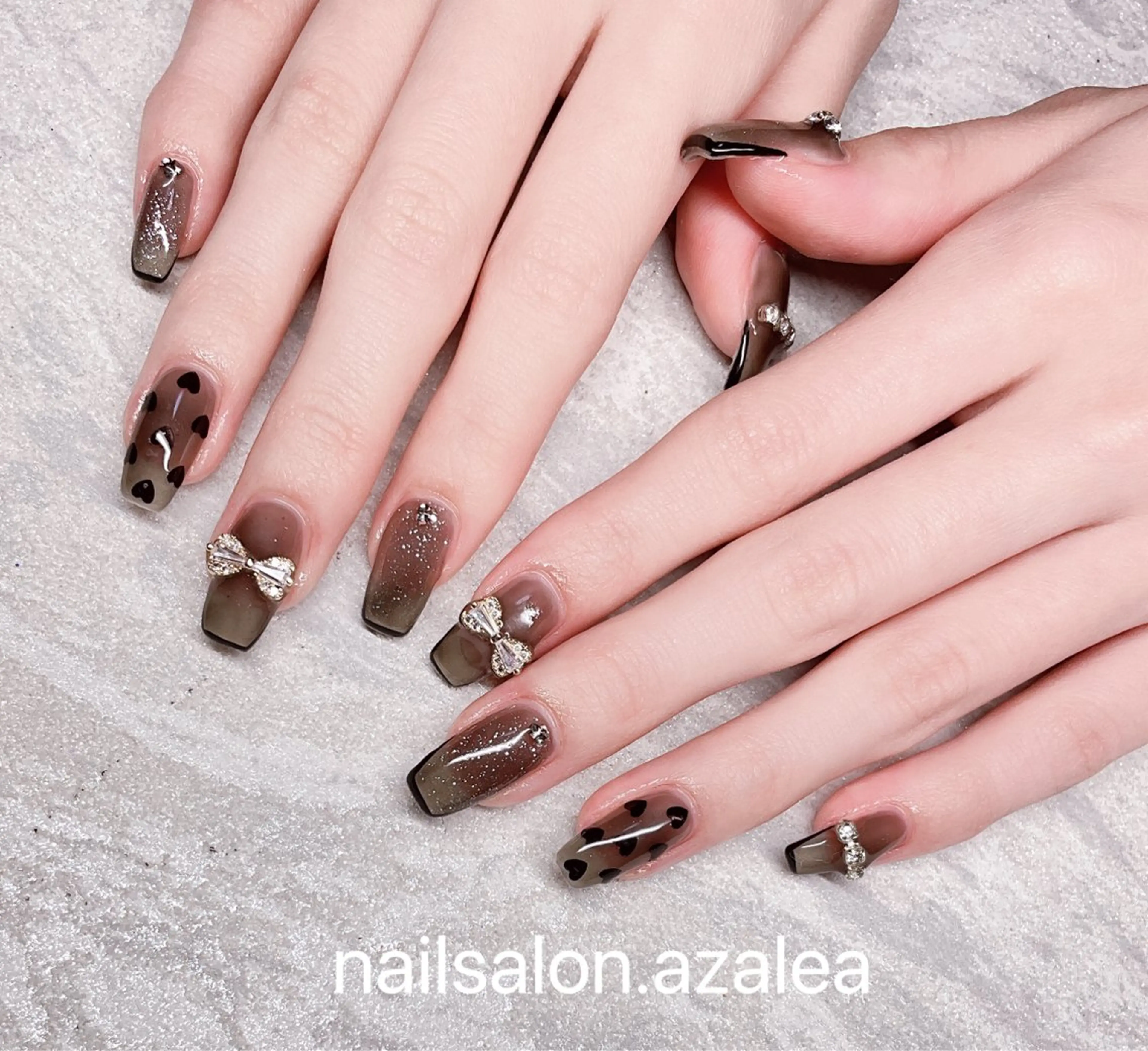 ネイル ハンドネイル R inのネイルデザイン