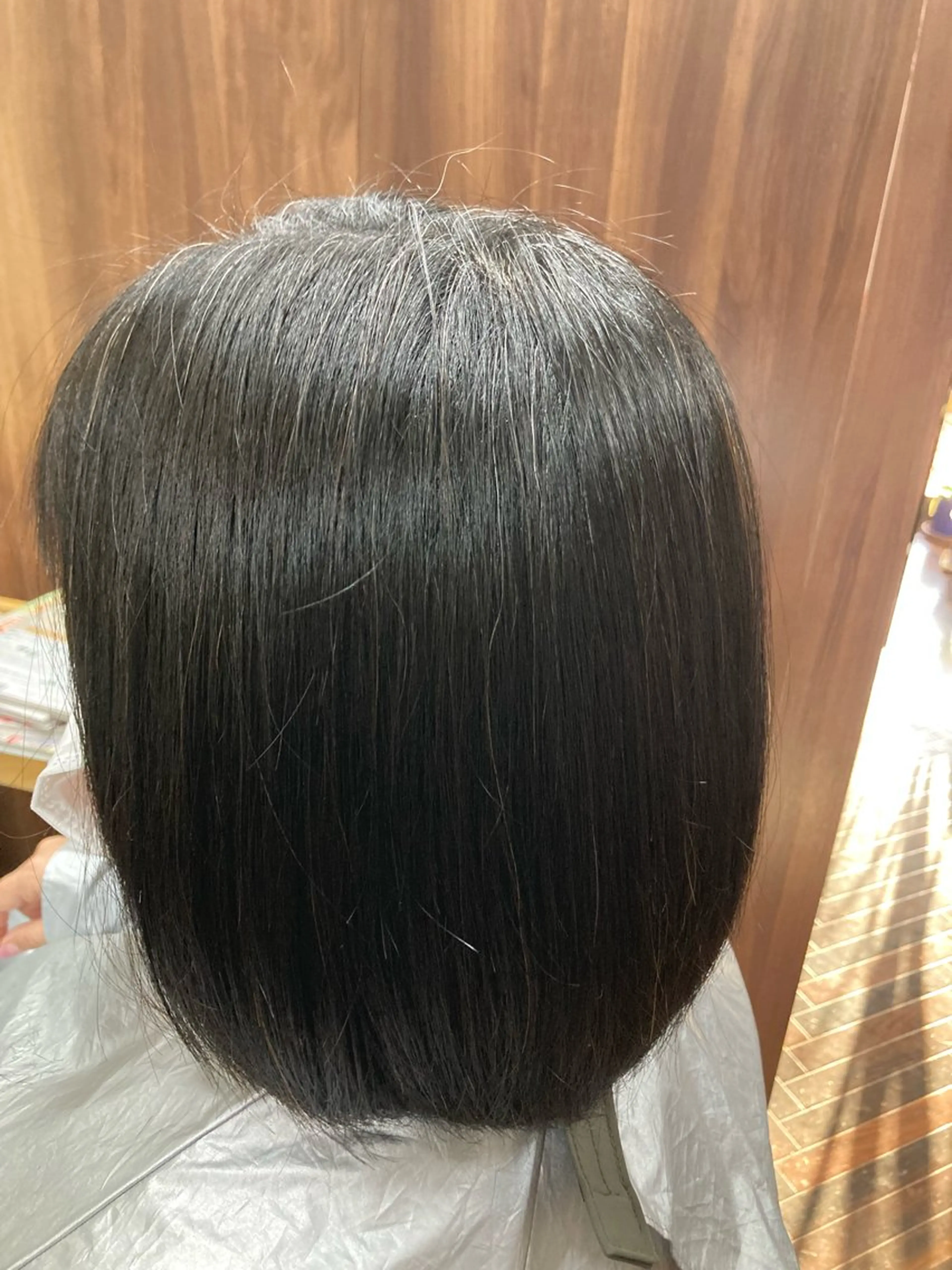 ミディアム katae sayoriのヘアスタイル