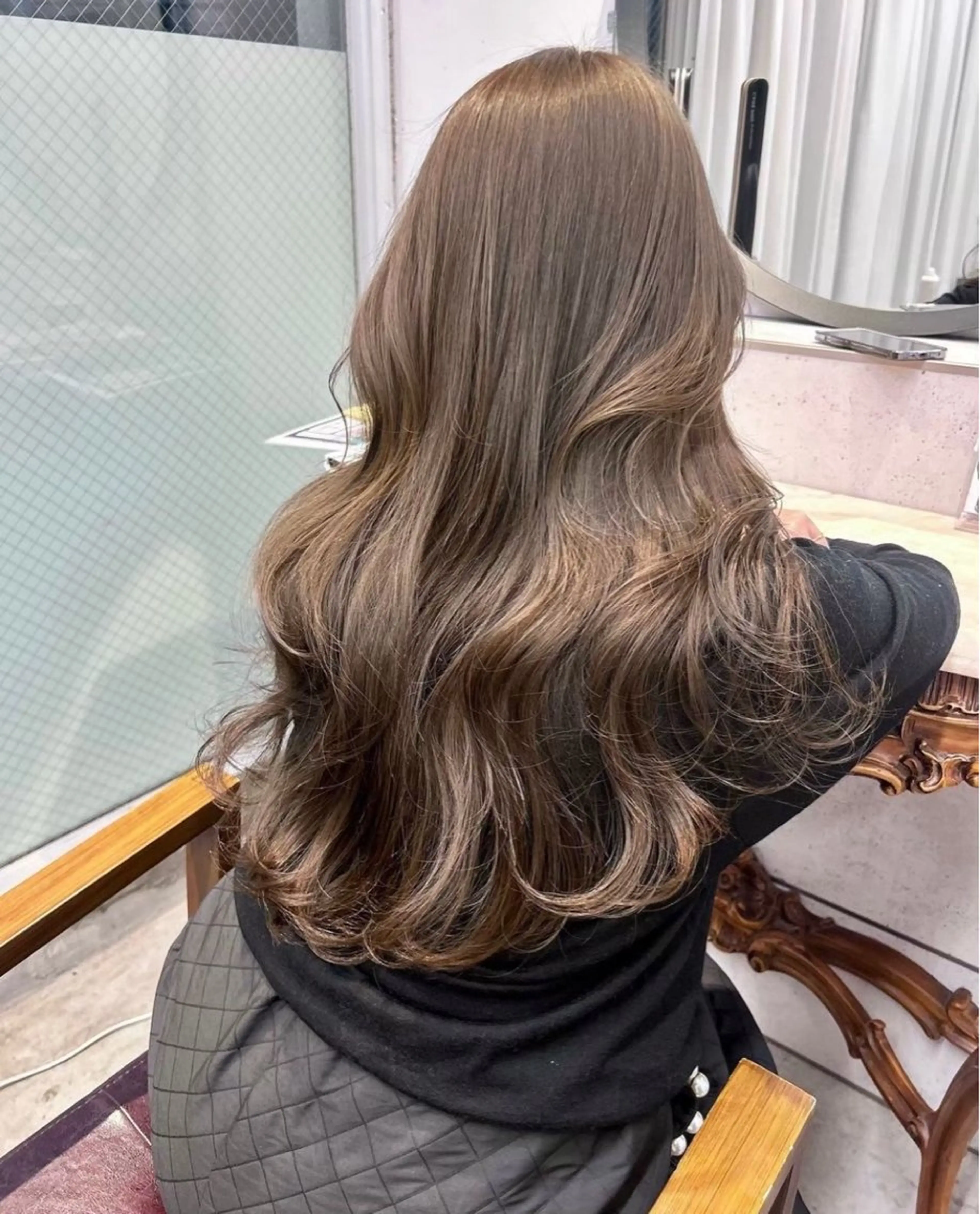 ロング ヘアカラー Pia hair design所属・【Pia】 セナ/ハイトーンのヘアスタイル