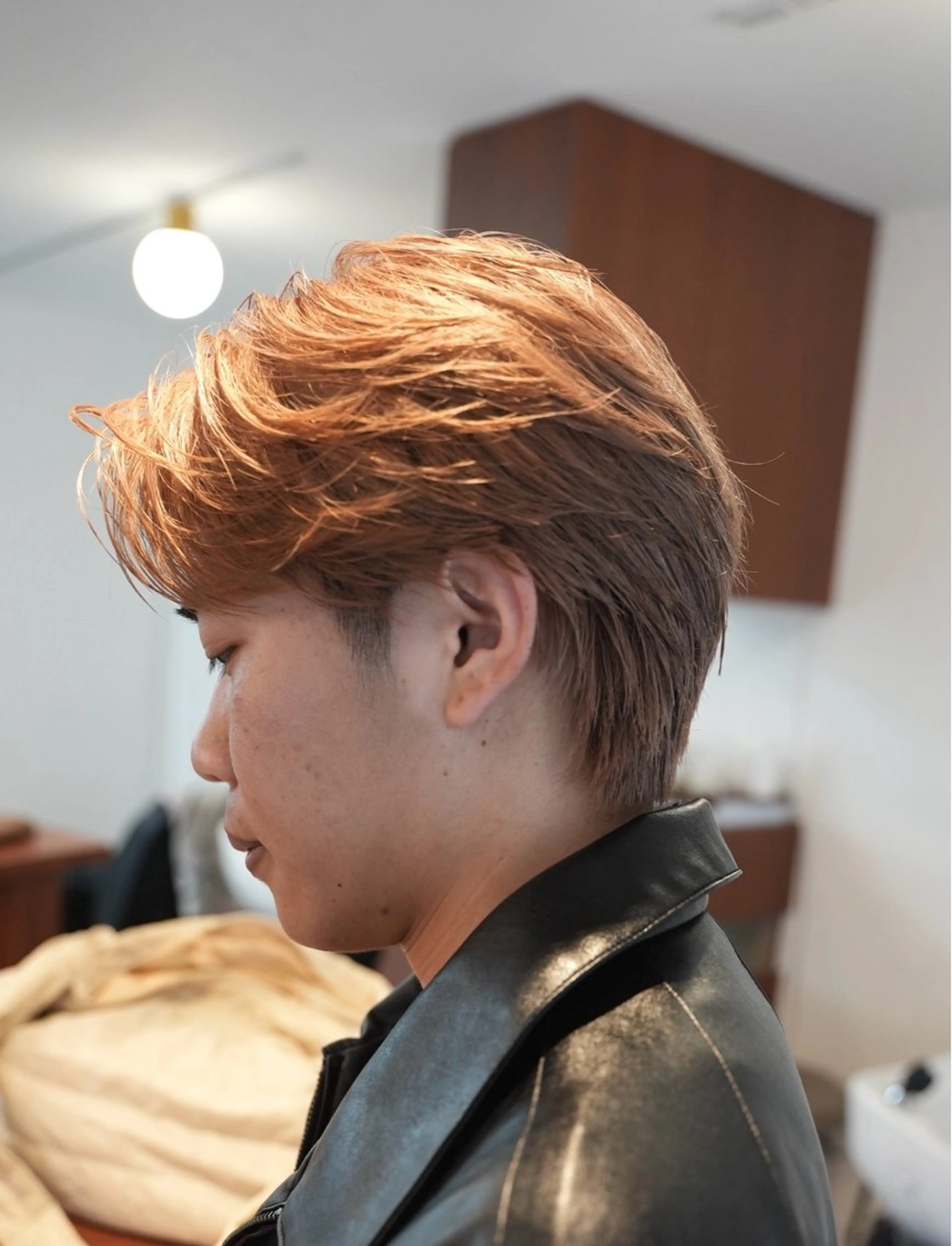 メンズ メンズハイトーン カット ヘアカラー ARATA / tap/県庁近くのヘアスタイル