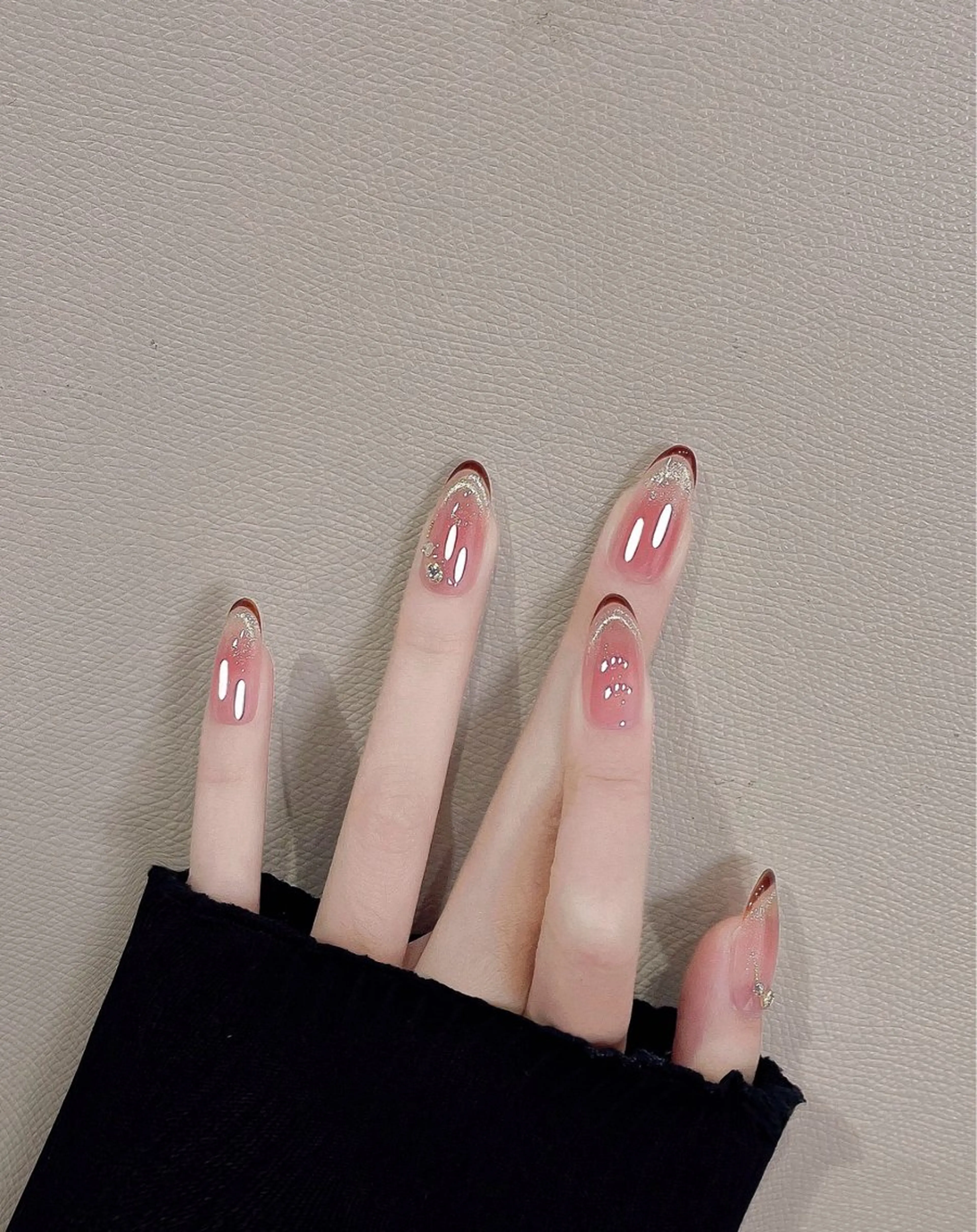 ネイル ETELUNA Nail 銀座店【パラジェル/フィルイン/チップスカルプ/マグネット/ニュアンス】所属・周 テイのネイルデザイン