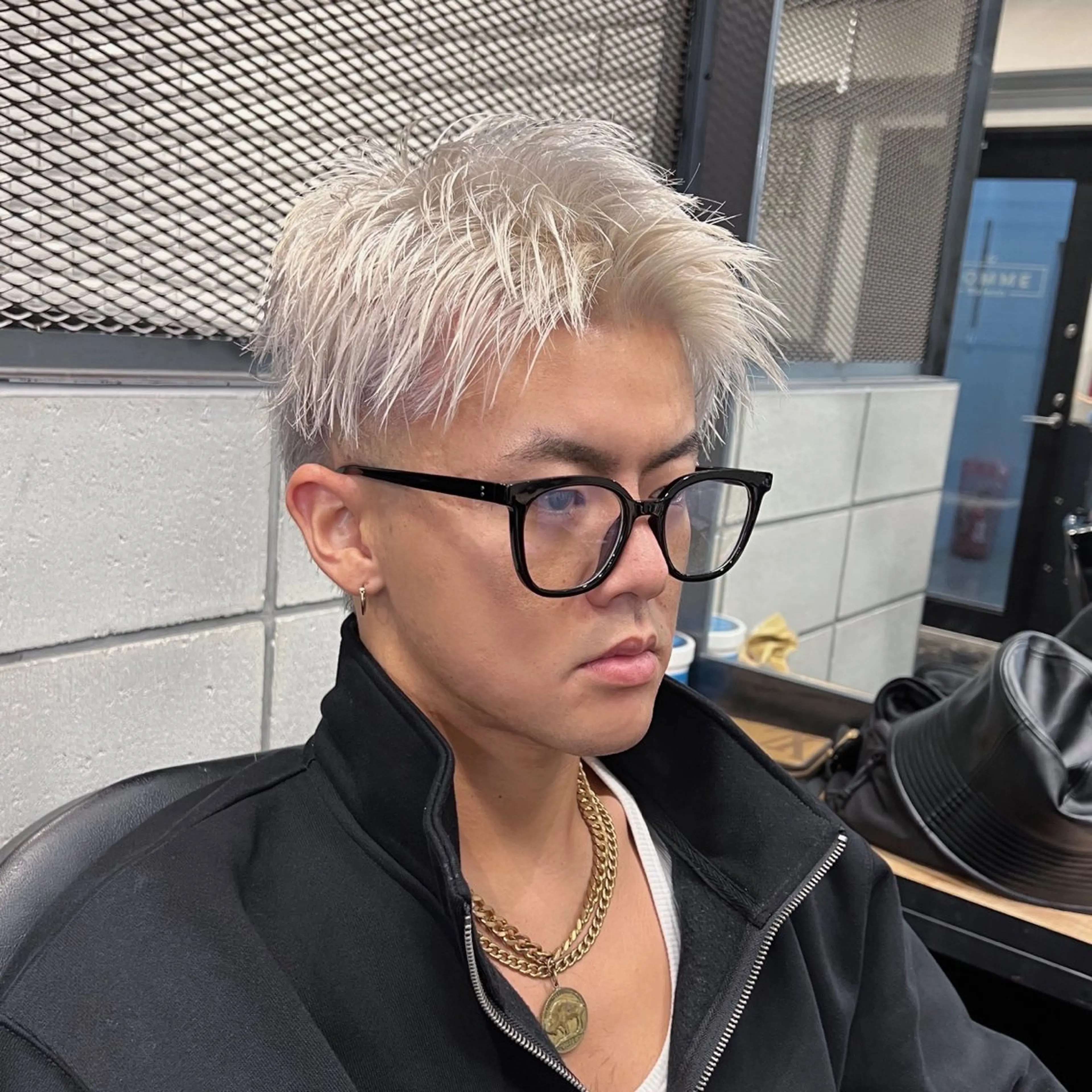 メンズ メンズブリーチ カット ヘアカラー トリートメント メンズ特化/パーマ/ メッシュ/竜成のヘアスタイル