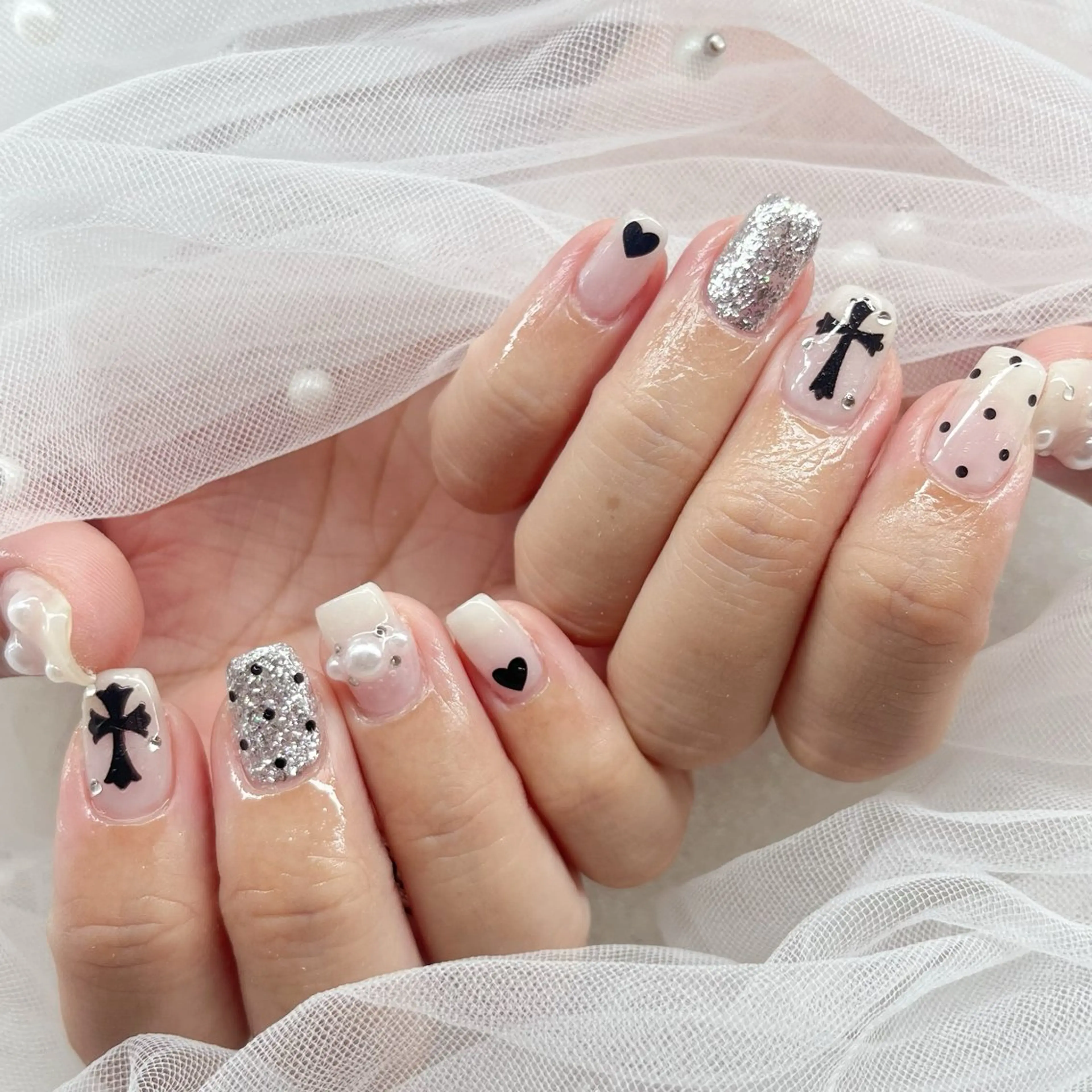 ネイル ハンドネイル VIERU YURIのネイルデザイン