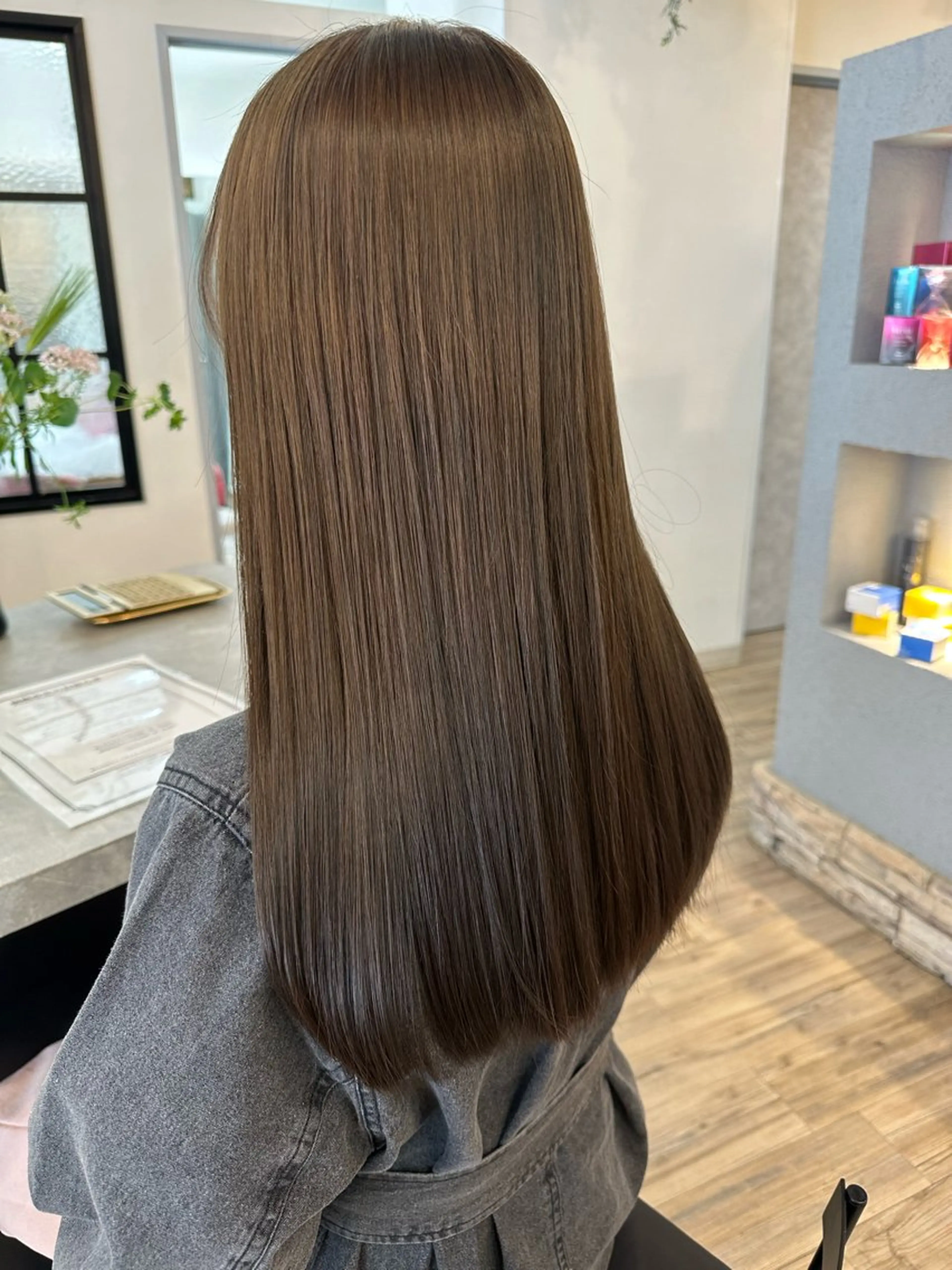 セミロング 縮毛矯正 縮毛矯正 トリートメント sato ayaka ｜透明感カラー🫧のヘアスタイル