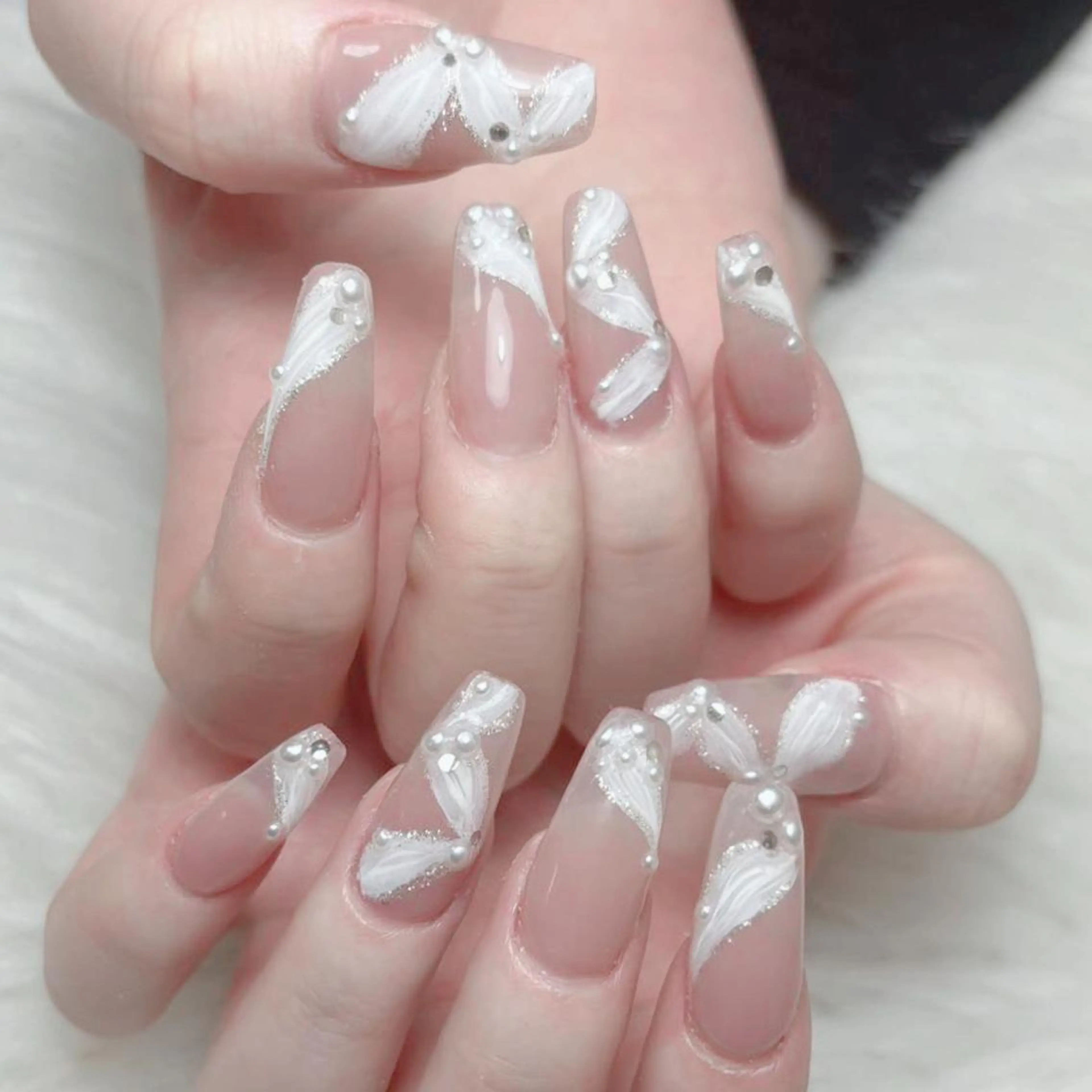 ネイル ハンドネイル ハンドケア DEMAIN- 🌹のネイルデザイン