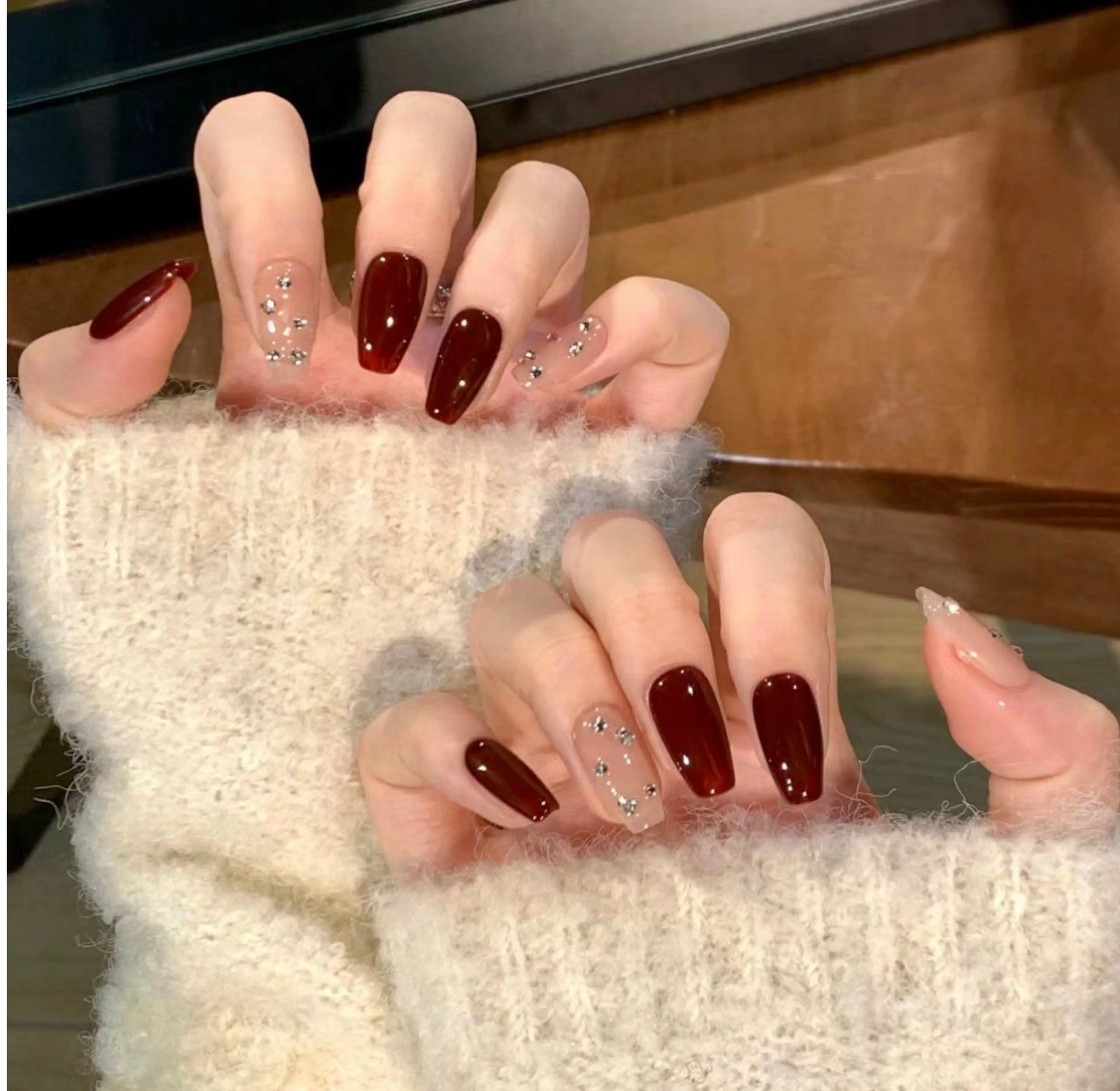 ネイル ハンドネイル Tini ANA.CHUOのネイルデザイン