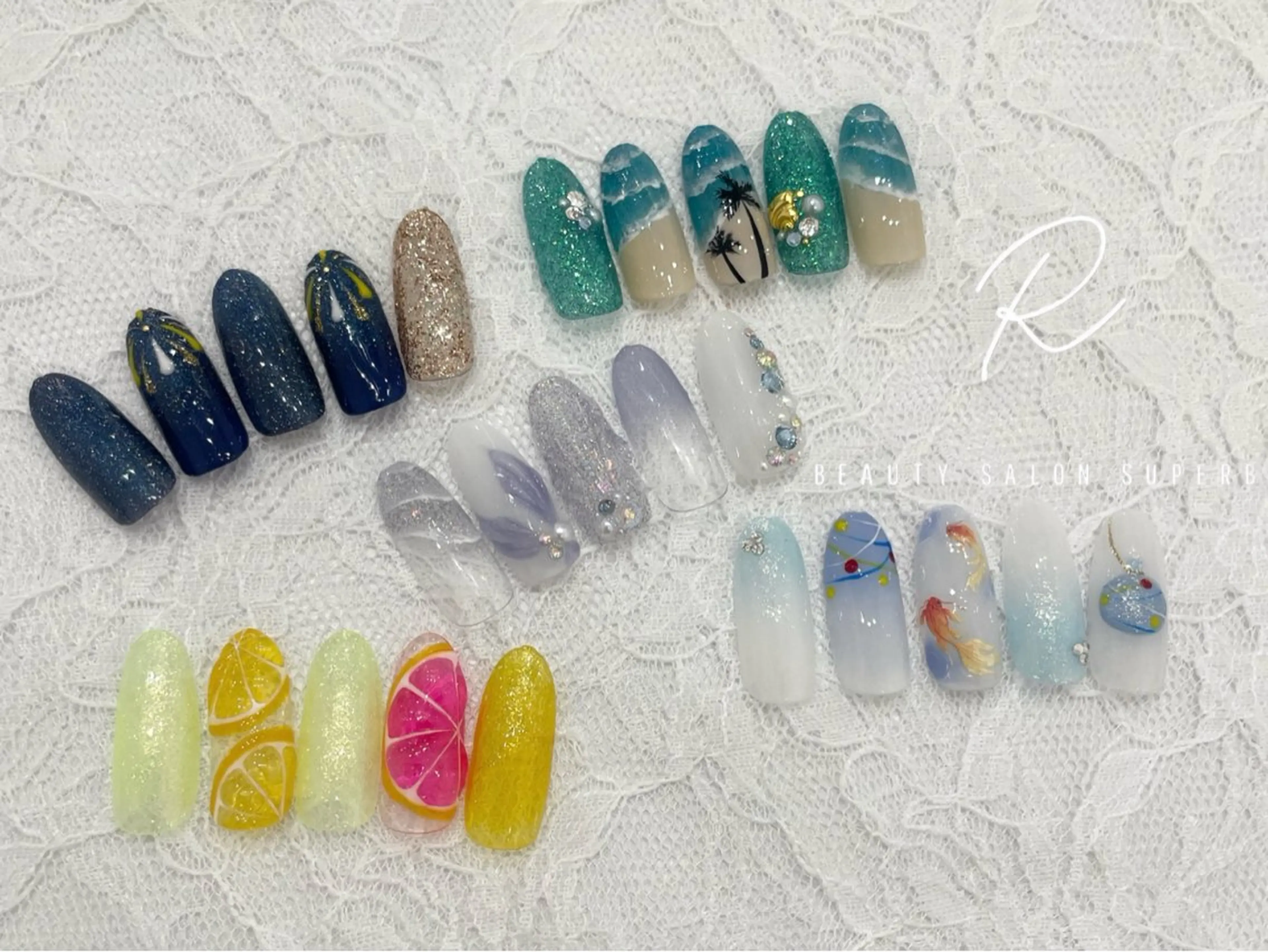 ネイル R MOEのネイルデザイン