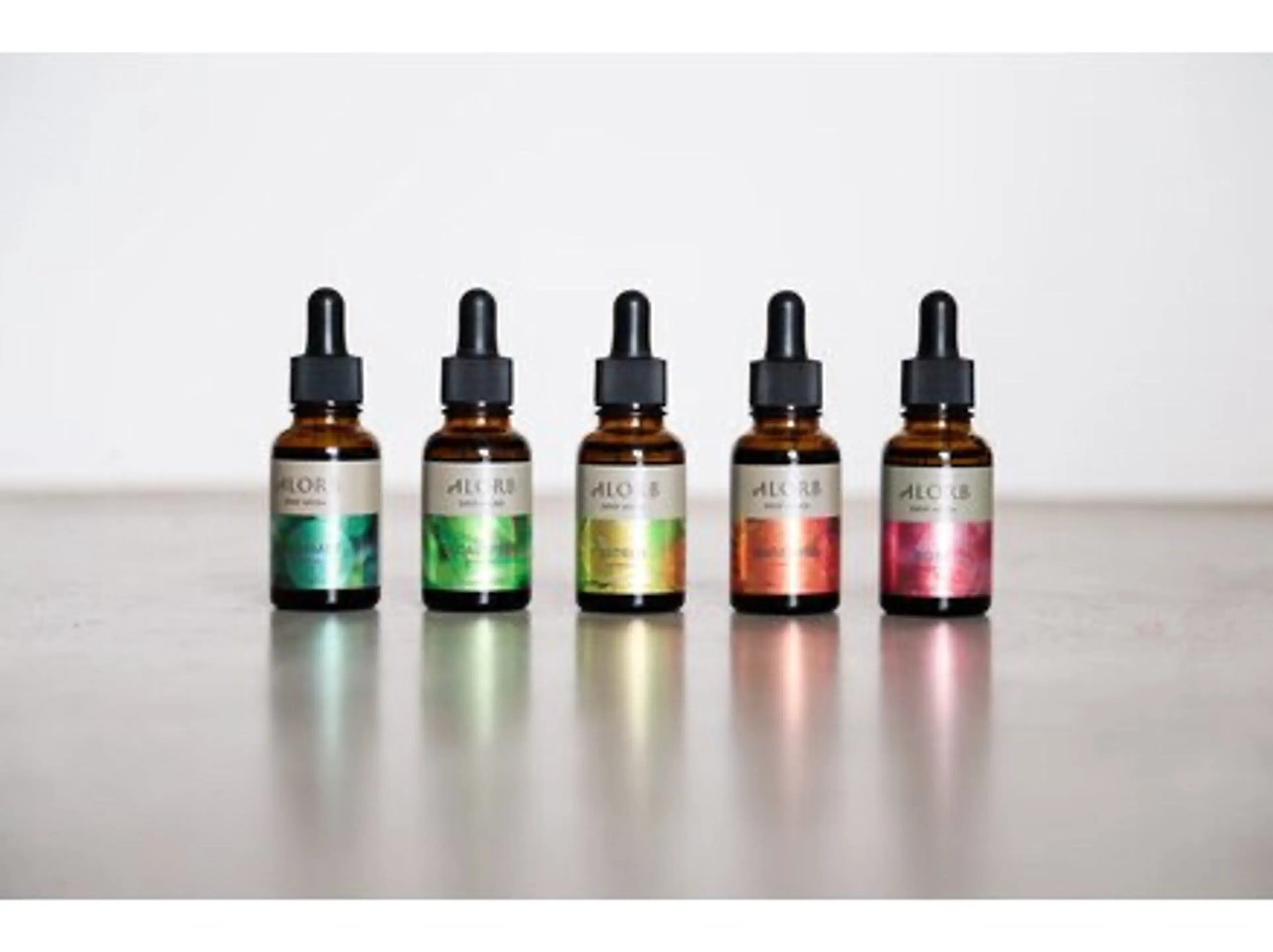 綾香 /透明感カラーのヘアスタイル