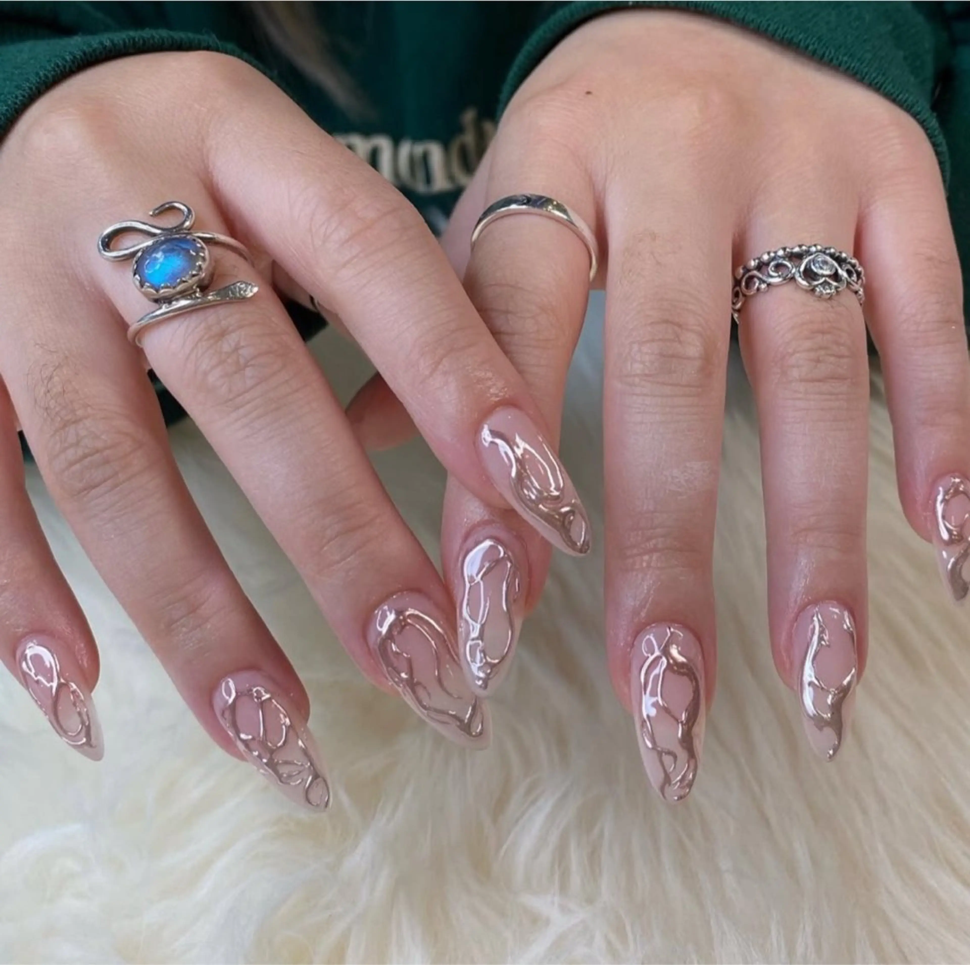 ネイル Lyna 池袋のネイルデザイン