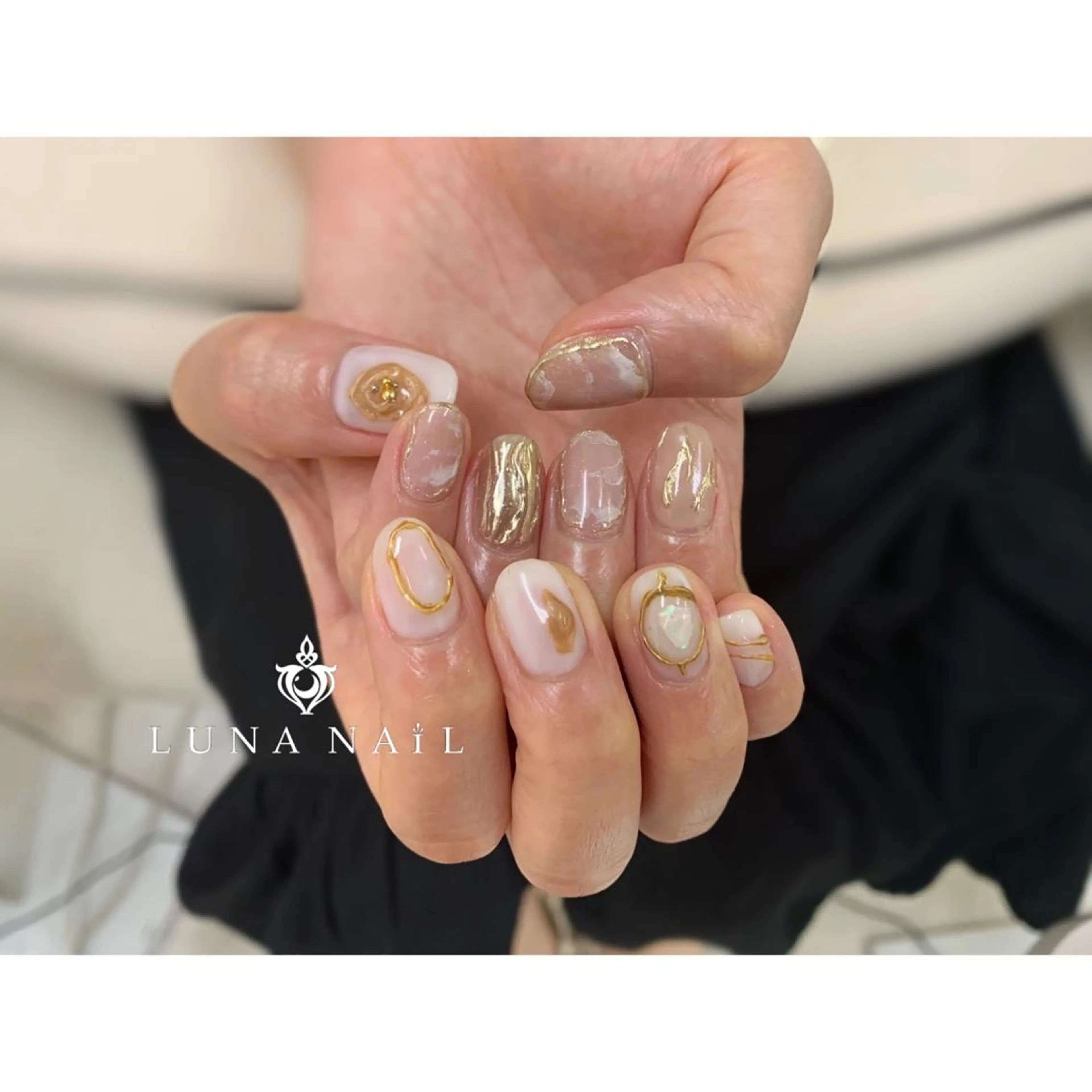 ネイル アトリエ　ミモザ所属・いまむら あかりのネイルデザイン