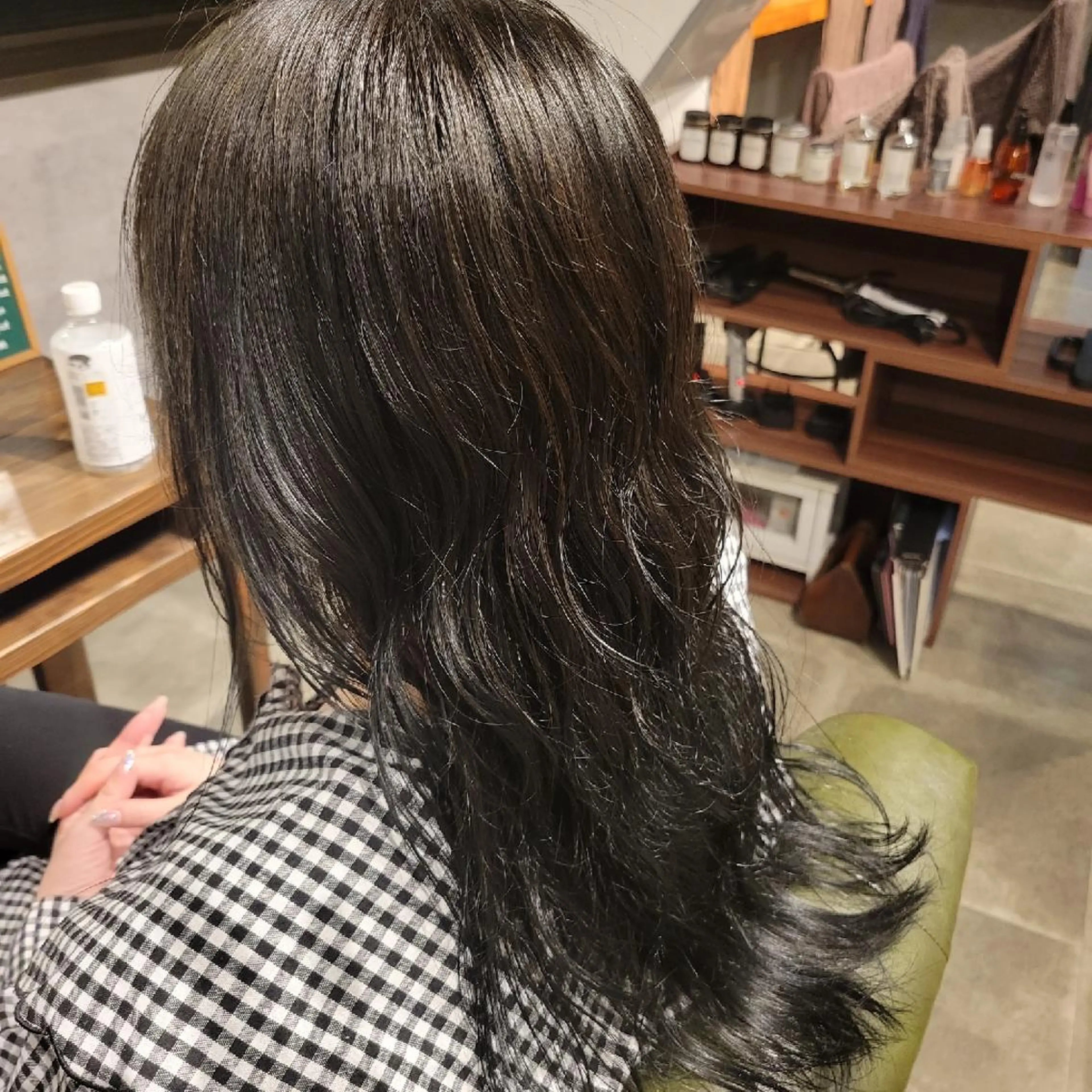 ロング カラー アクアカラー オレンジ La fith elua 武庫之荘店所属・山口 そらのヘアスタイル