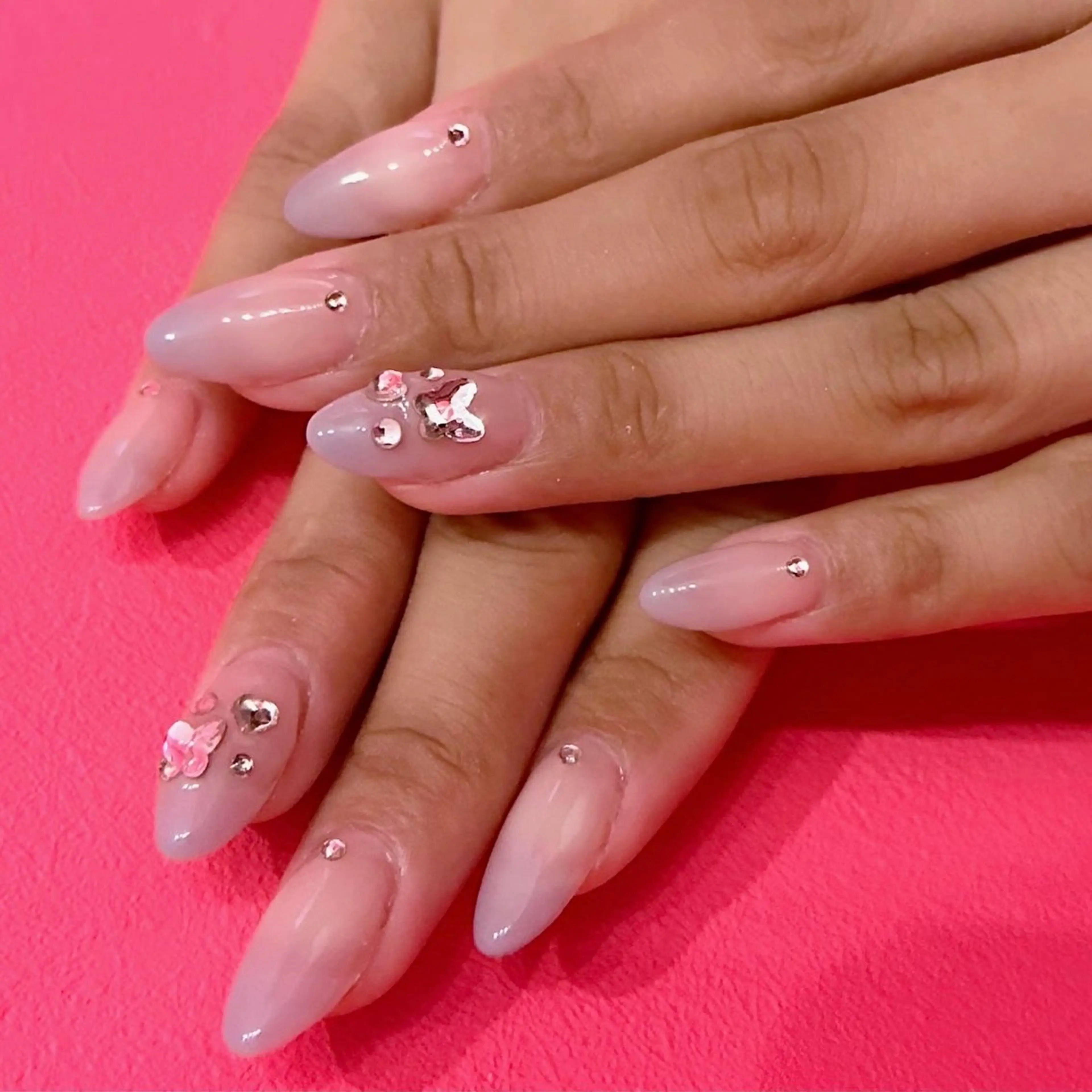 ネイル ハンドネイル ピンキー 池田公園店のネイルデザイン