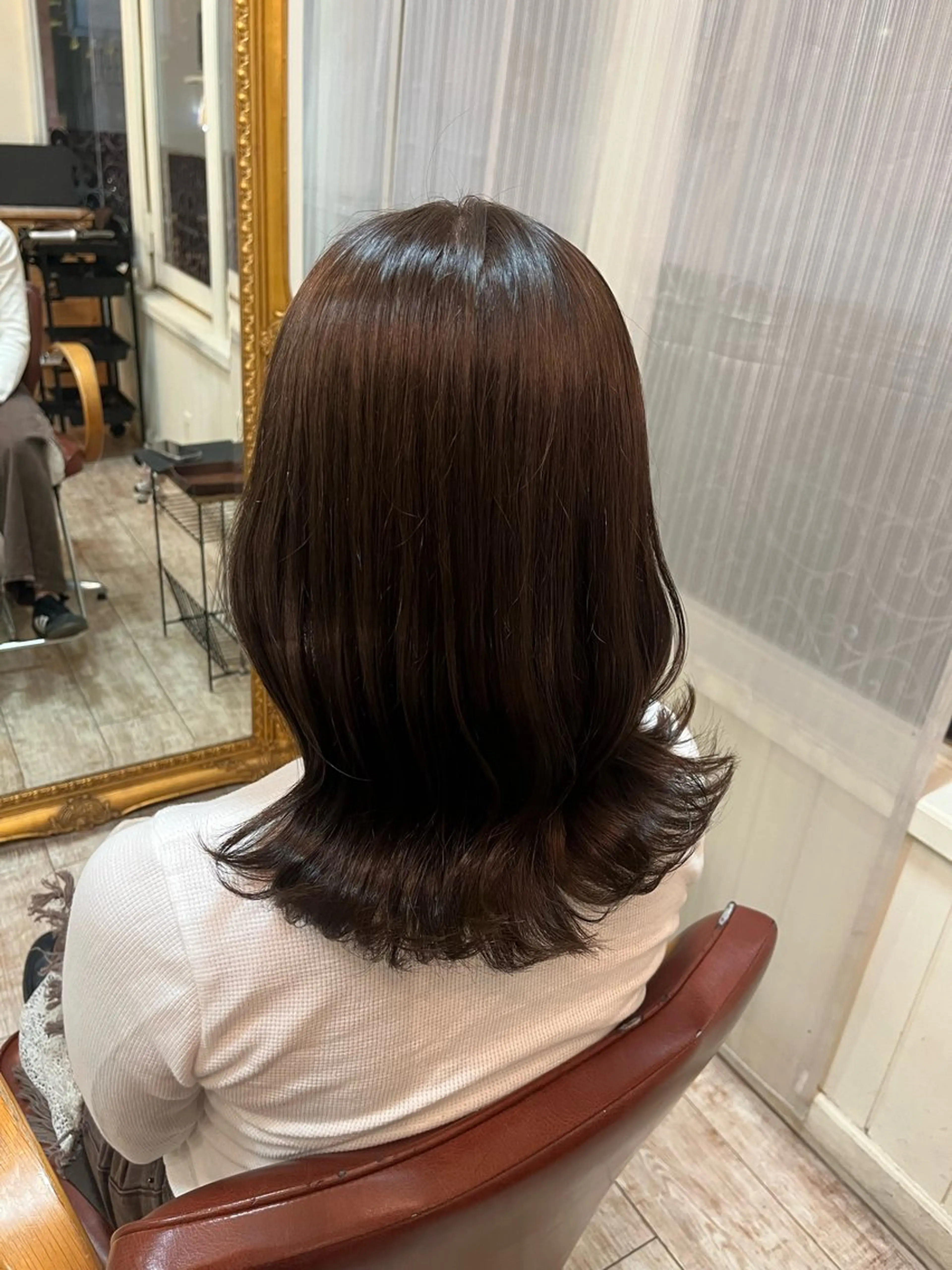 ミディアム カット ヘアカラー 【艶髪カラー】 omiのヘアスタイル