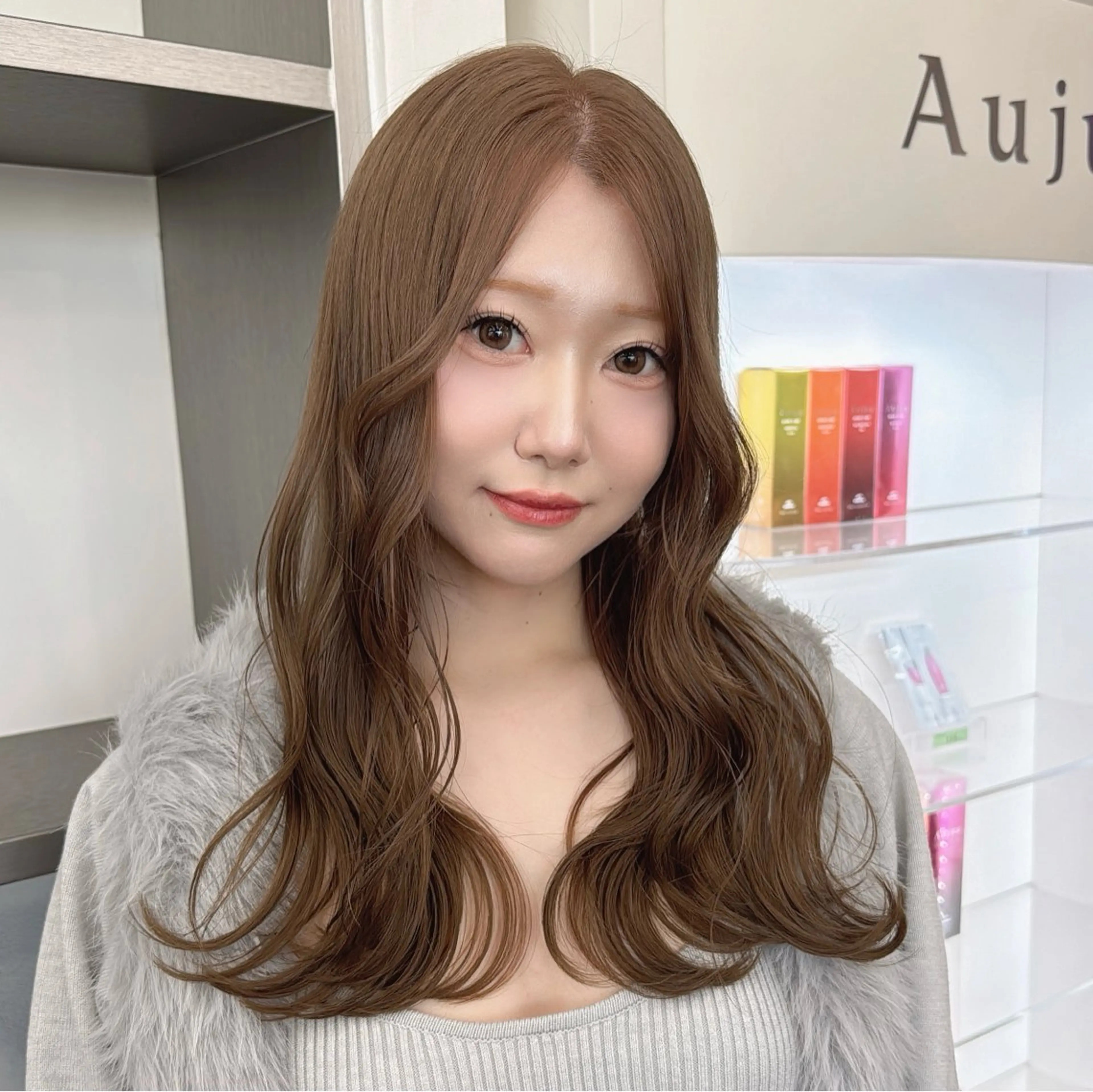 セミロング カラー カット ヘアカラー トリートメント ザクザクレイヤー 🍀/ブリーチ/小田のヘアスタイル