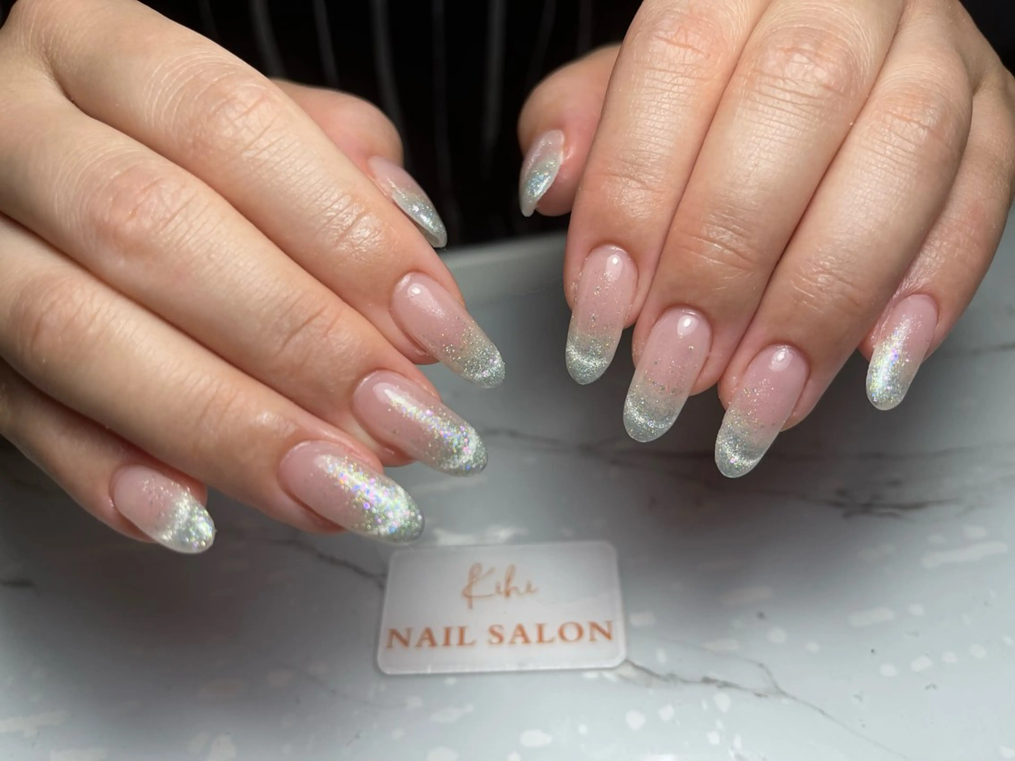 ネイル アートネイル フレンチネイル ジェルネイル グラデーション 韓国ネイル ハンドネイル 💕鈴木ユリ パラジェル/オフ無料のネイルデザイン