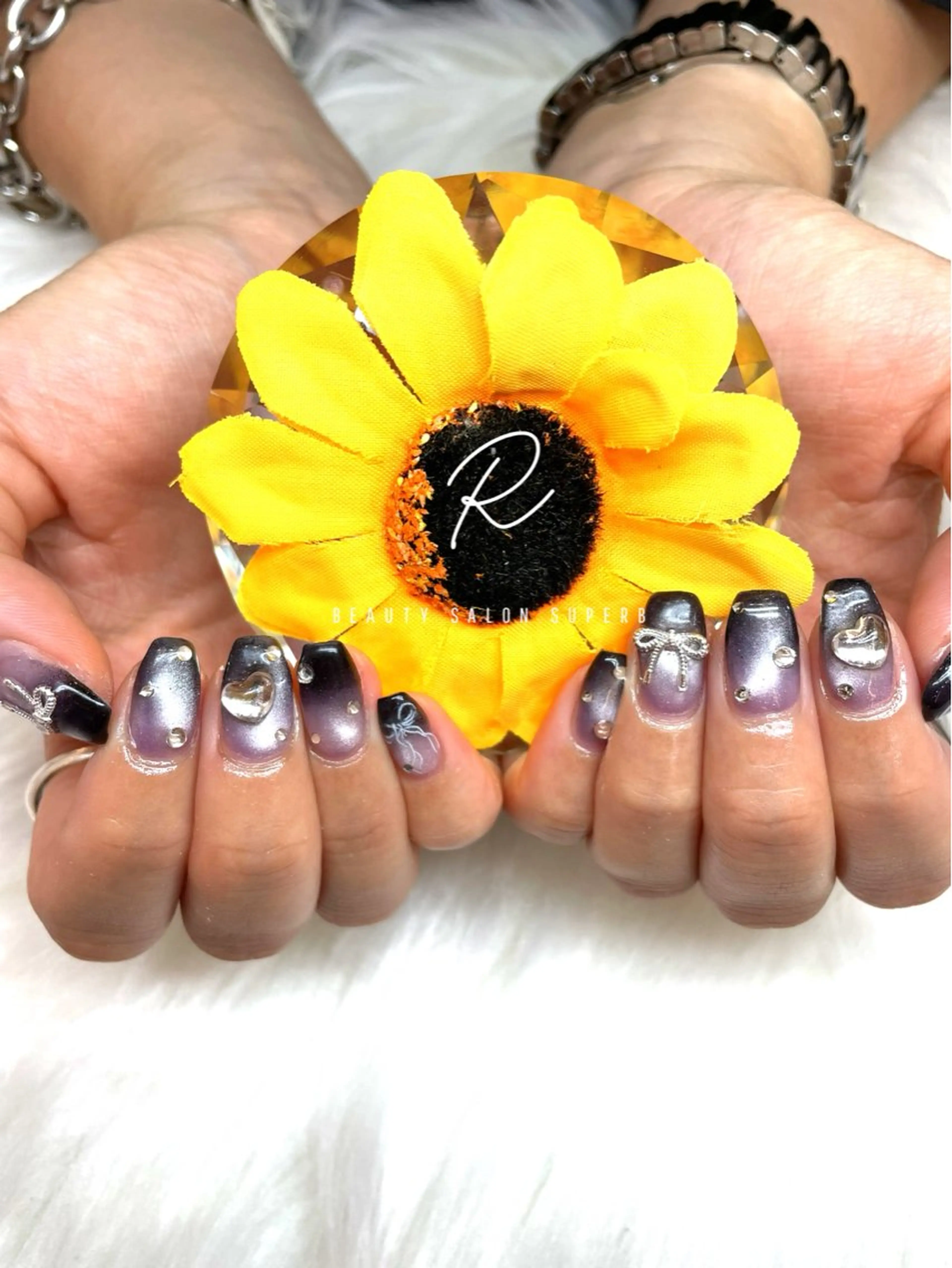 ネイル R MIIのネイルデザイン