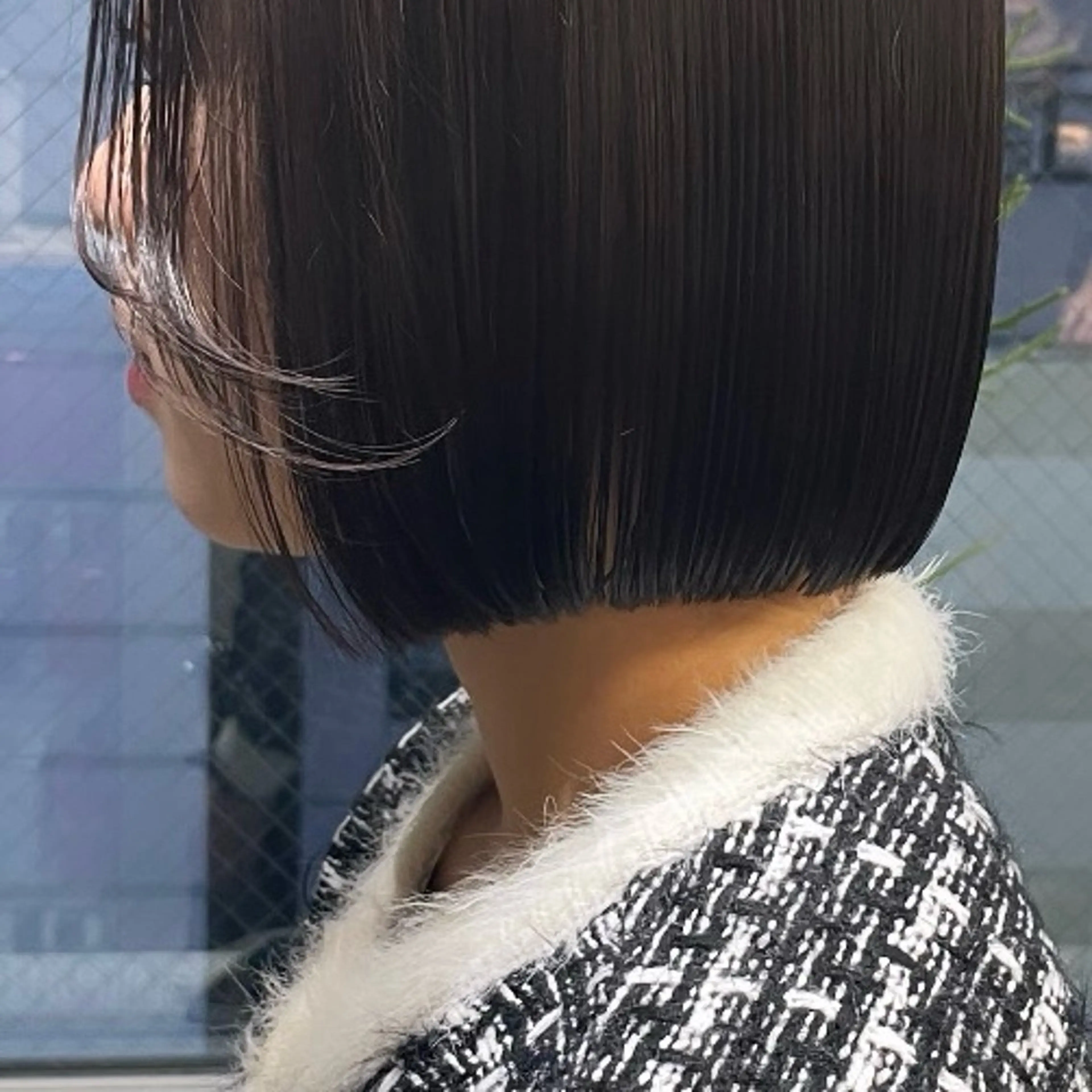 ショート ボブ Rui/透明感カラー 暖色/レイヤーカットのヘアスタイル