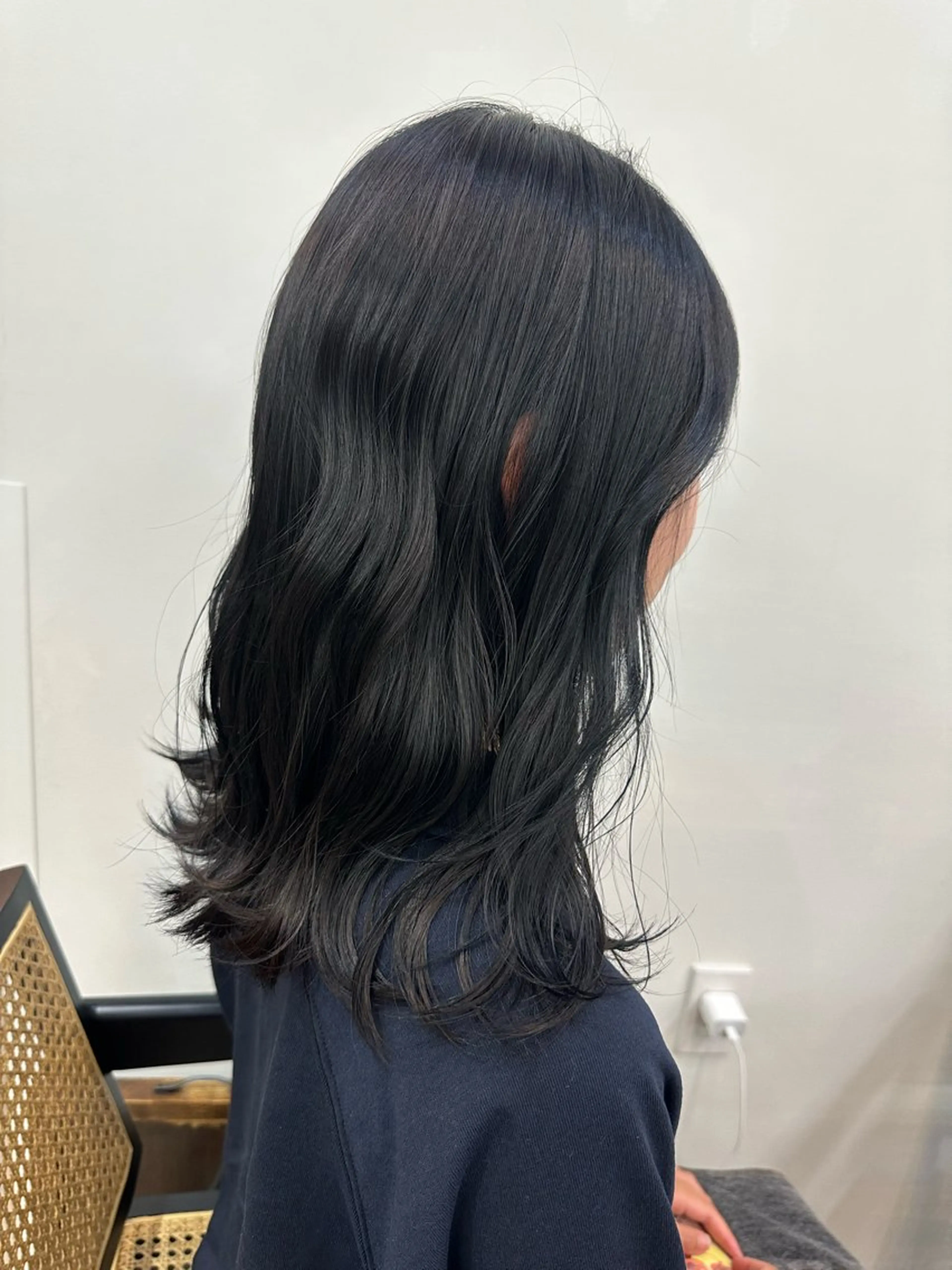 ミディアム OLSEN D.B.A BALLOON HAIR所属・さとう あやかのヘアスタイル