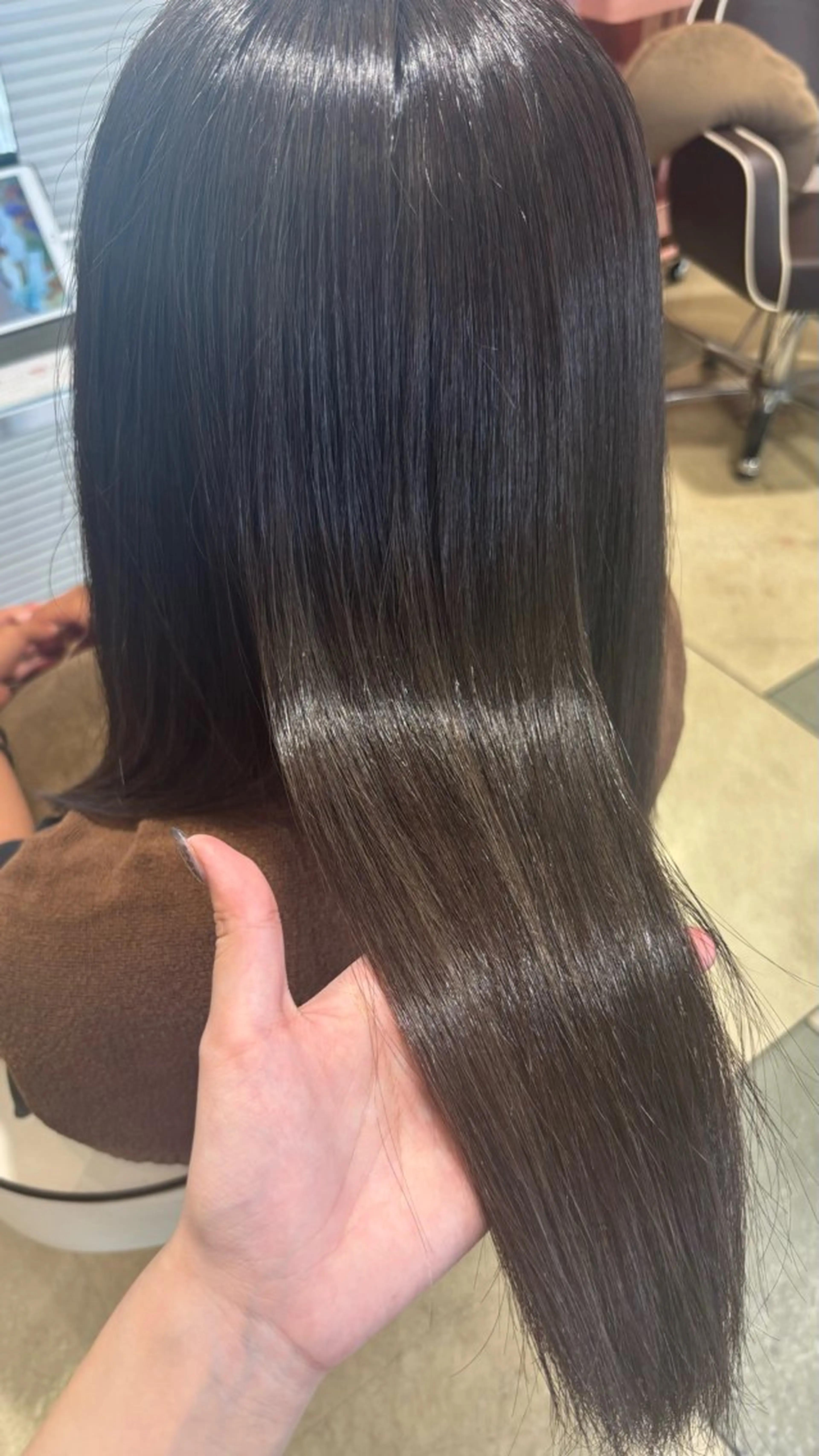 ロング カラー カット ヘアカラー トリートメント ベージュカラー⌇﻿ くびれヘア.𐙚心音のヘアスタイル