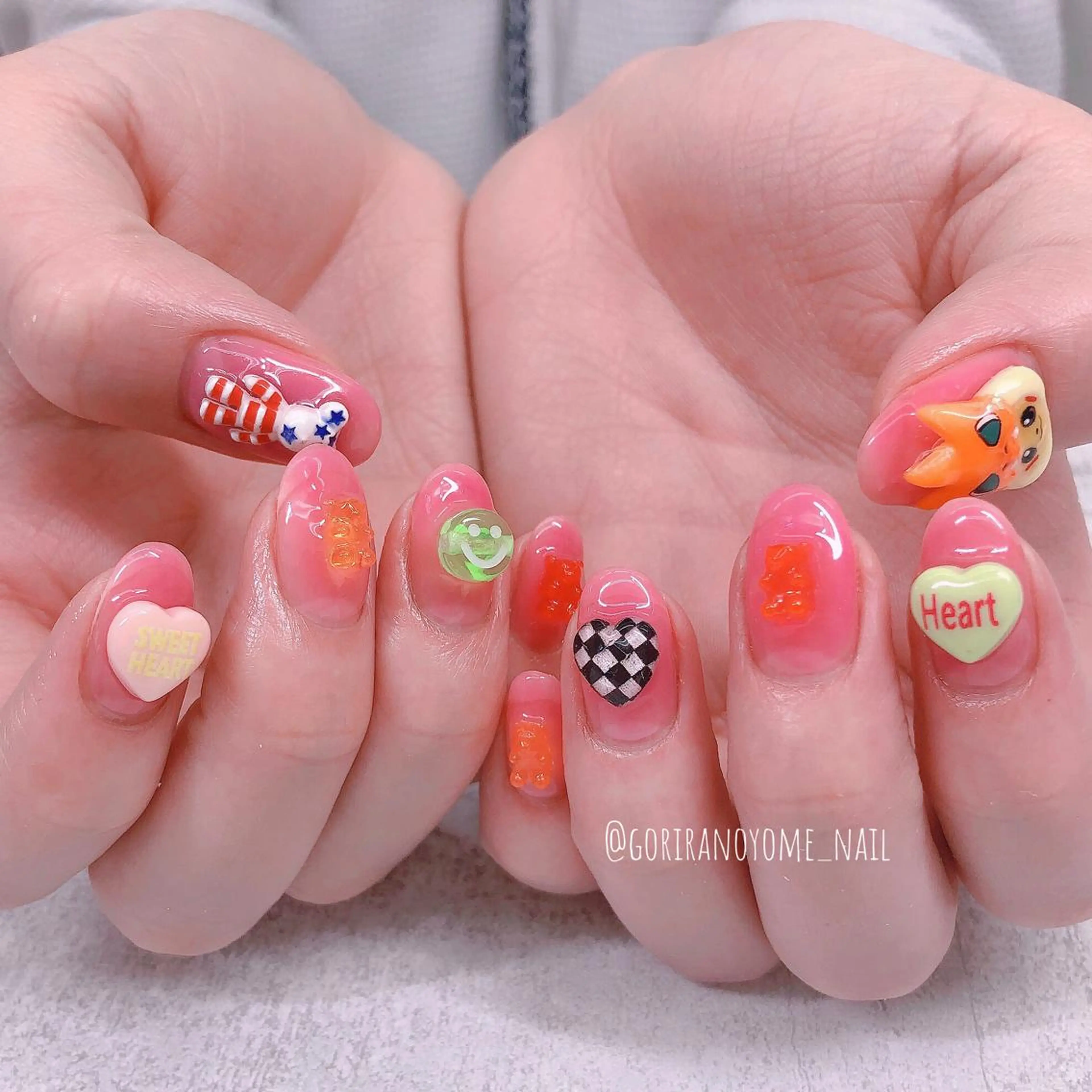 ネイル ナナイチゼロ I.Naoのネイルデザイン