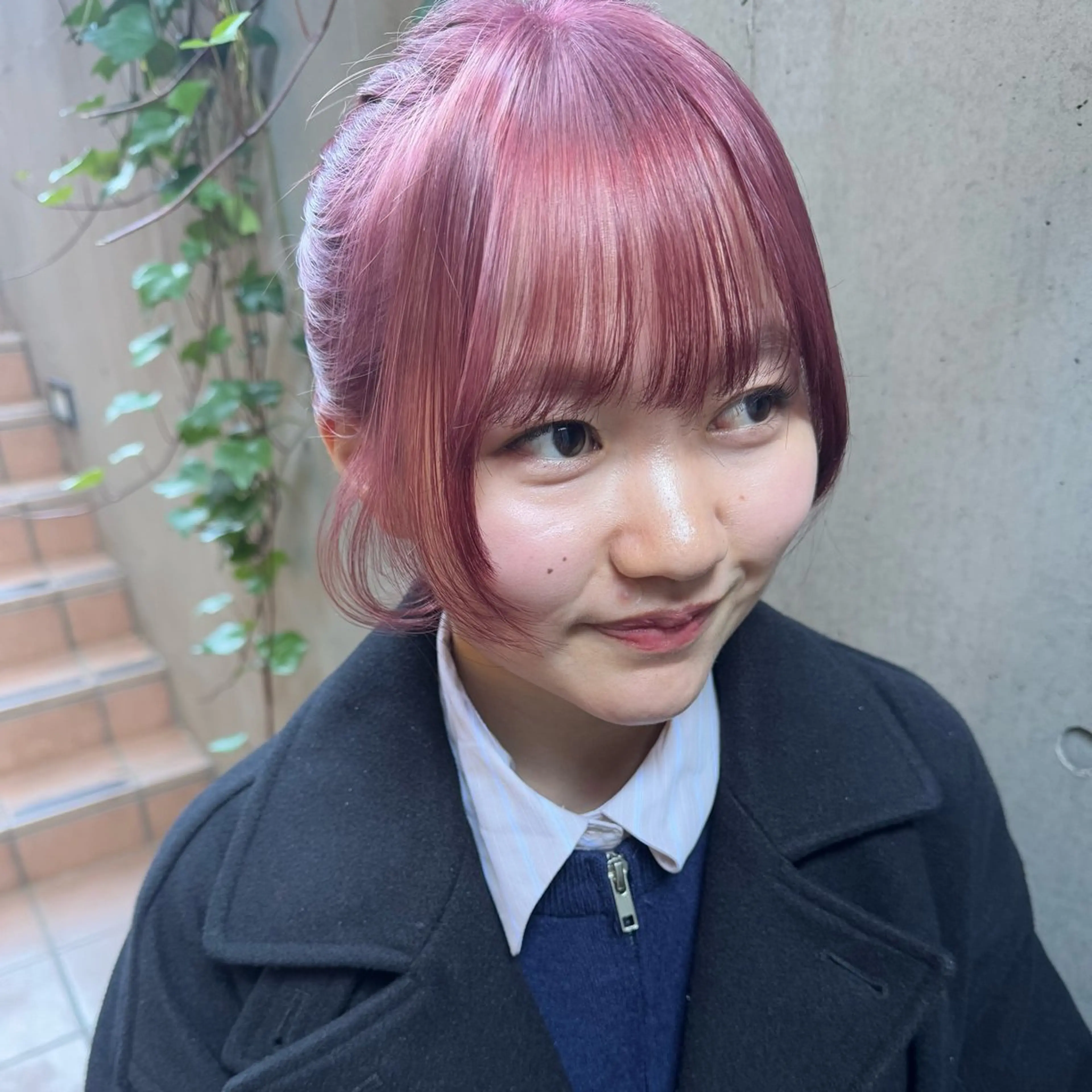 ミディアム カラー カット ヘアカラー 大橋 芽衣のヘアスタイル