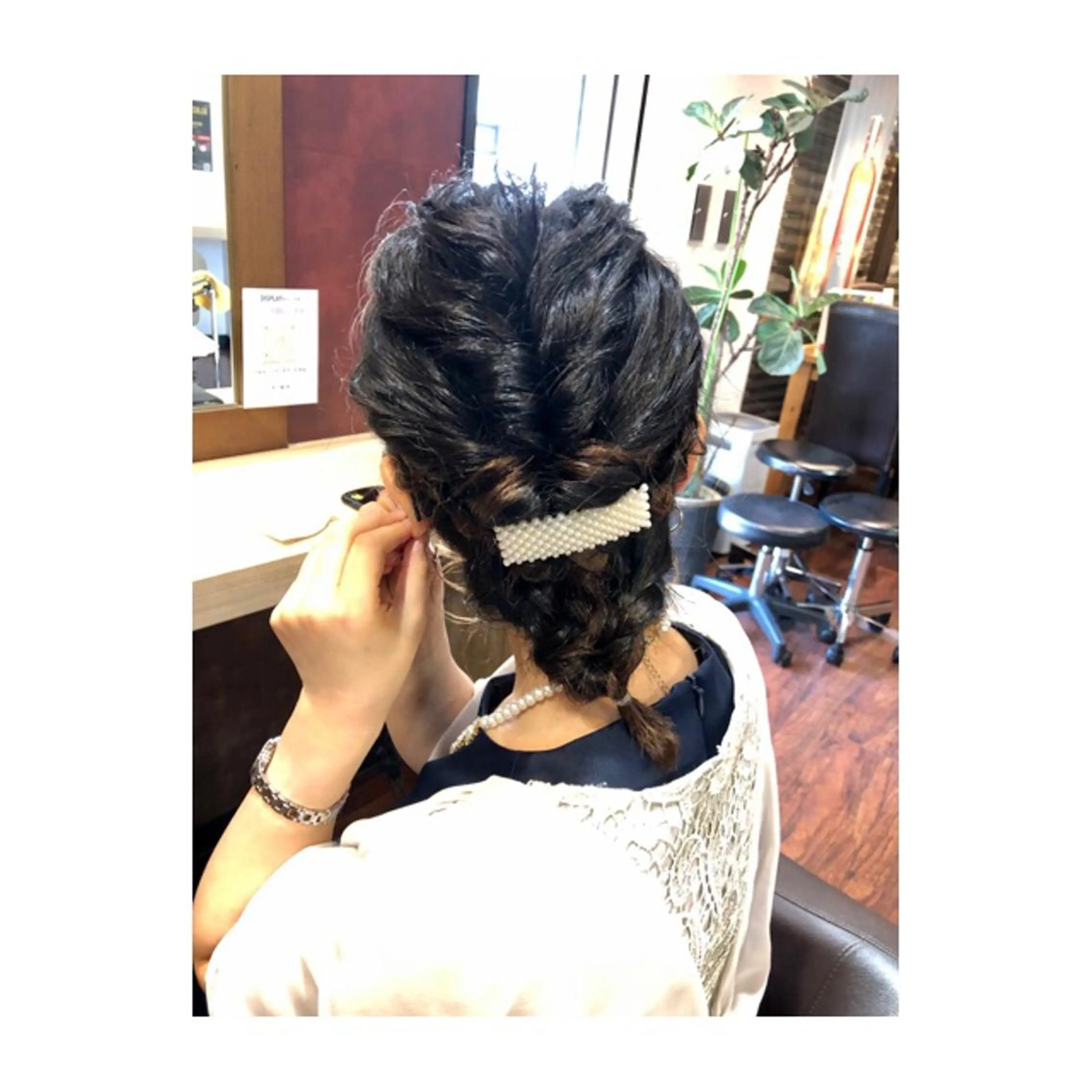 ミディアム ヘアアレンジ 玉田 夕貴のヘアスタイル