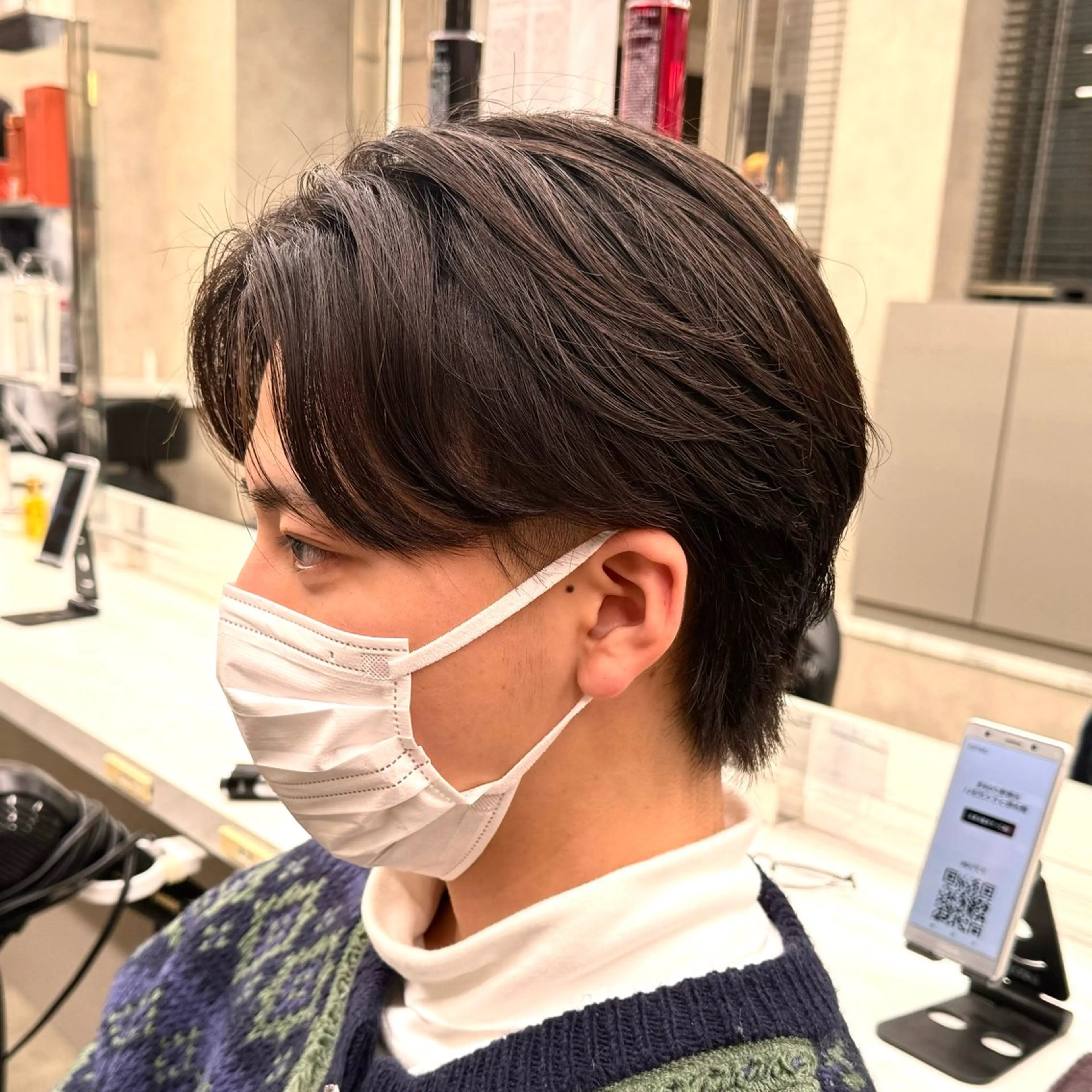 ミディアム パーマ ヘアアレンジ メンズ ミディアムパーマ メンズパーマ ニュアンスパーマ 顔まわりカット の達人のヘアスタイル