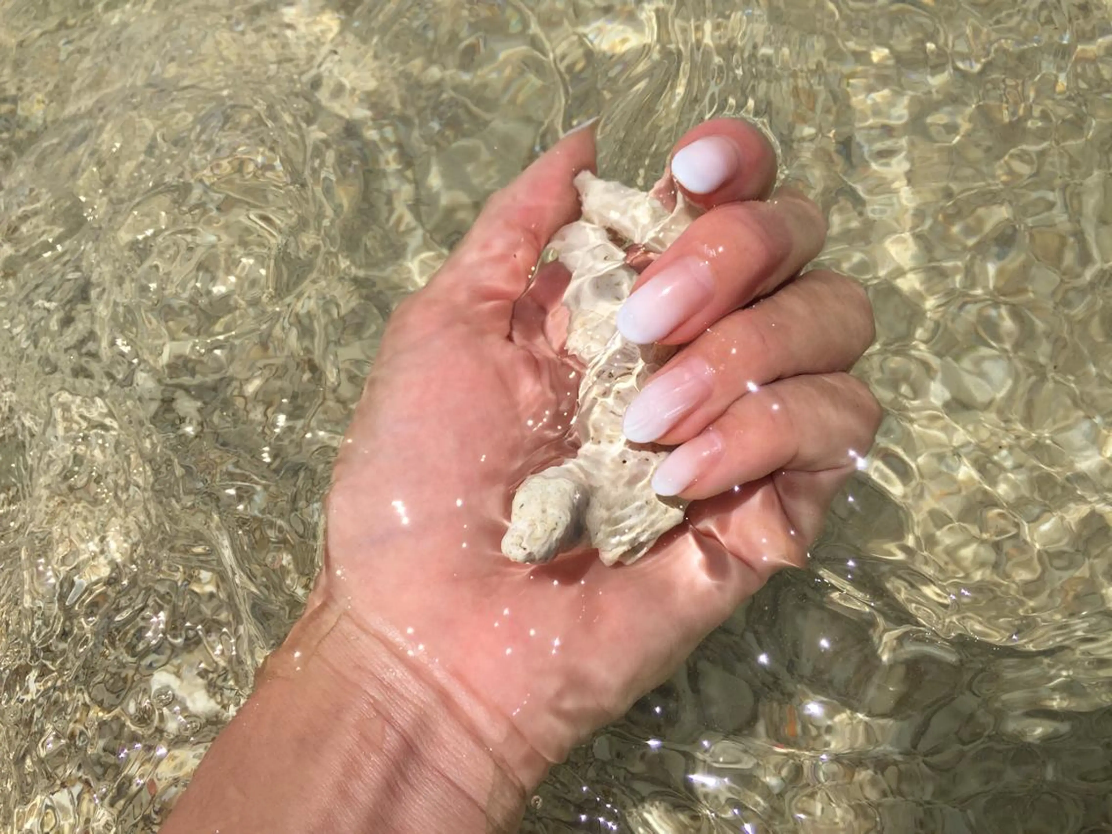 𝐘𝐎𝐒𝐇𝐈 𝐌𝐈🌞🏝のマツエク・マツパデザイン