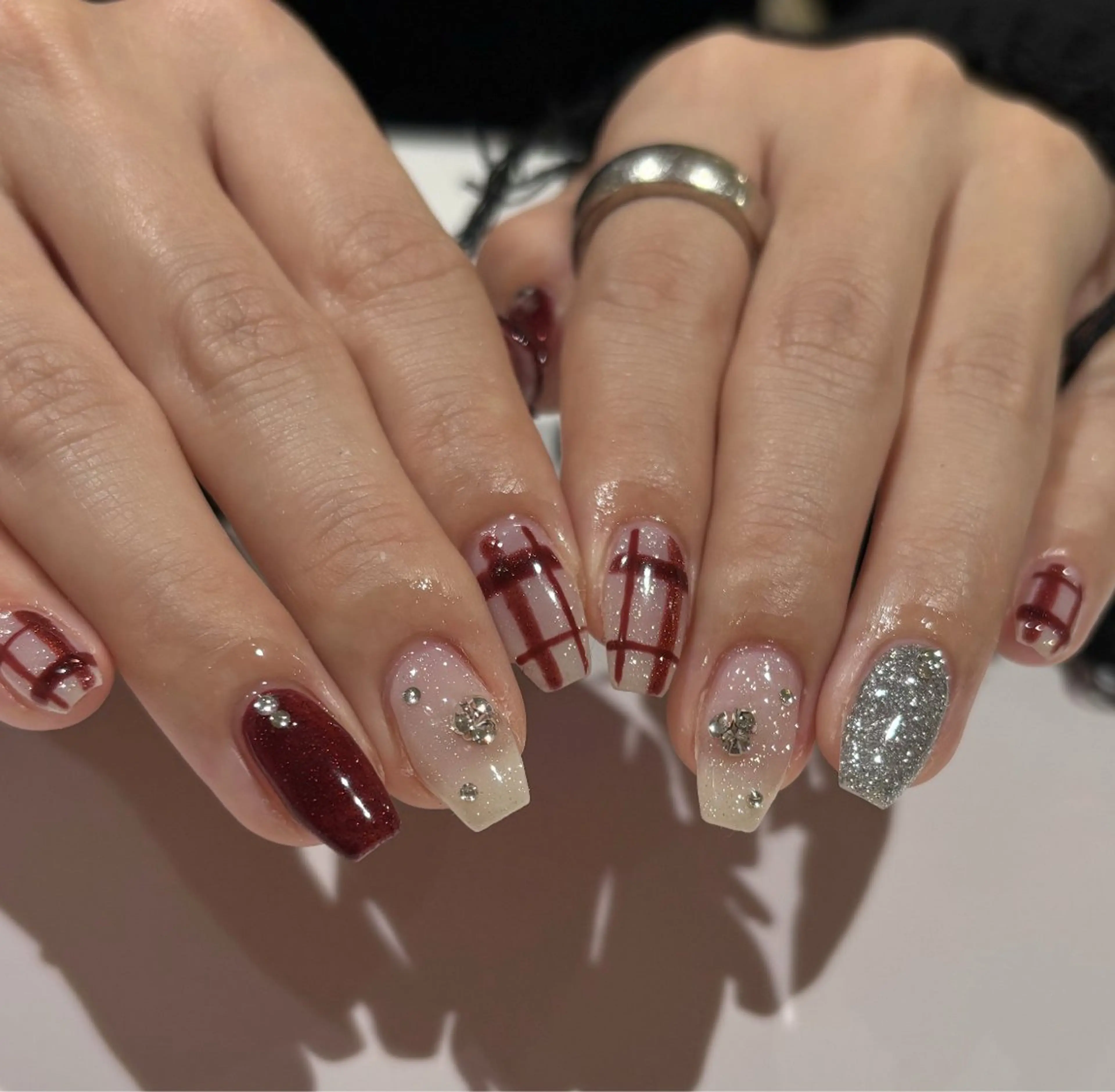 ネイル ハンドネイル Tini ANA.CHUOのネイルデザイン