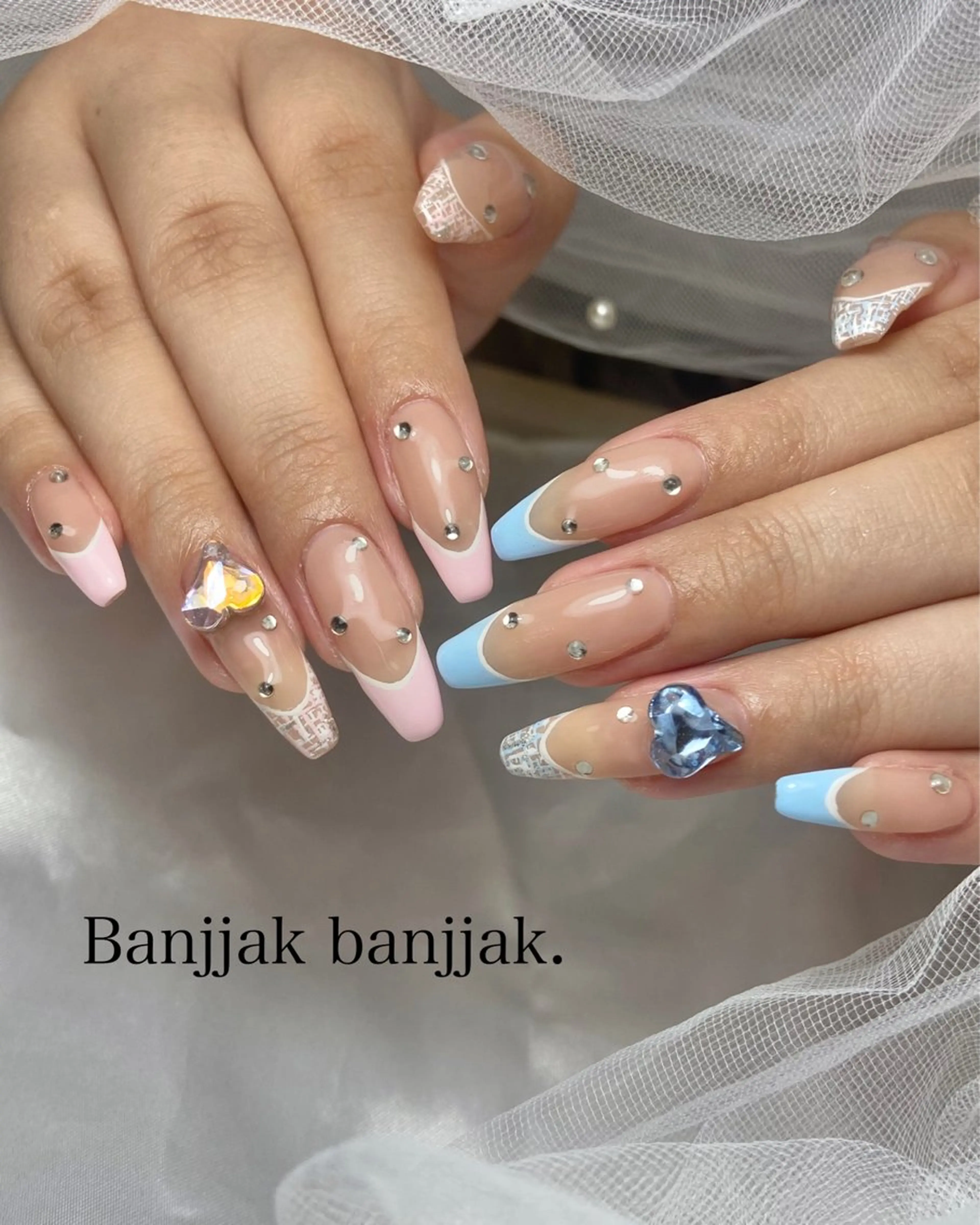 ネイル ハンドネイル パンチャパンチャ ネイルサロンのネイルデザイン