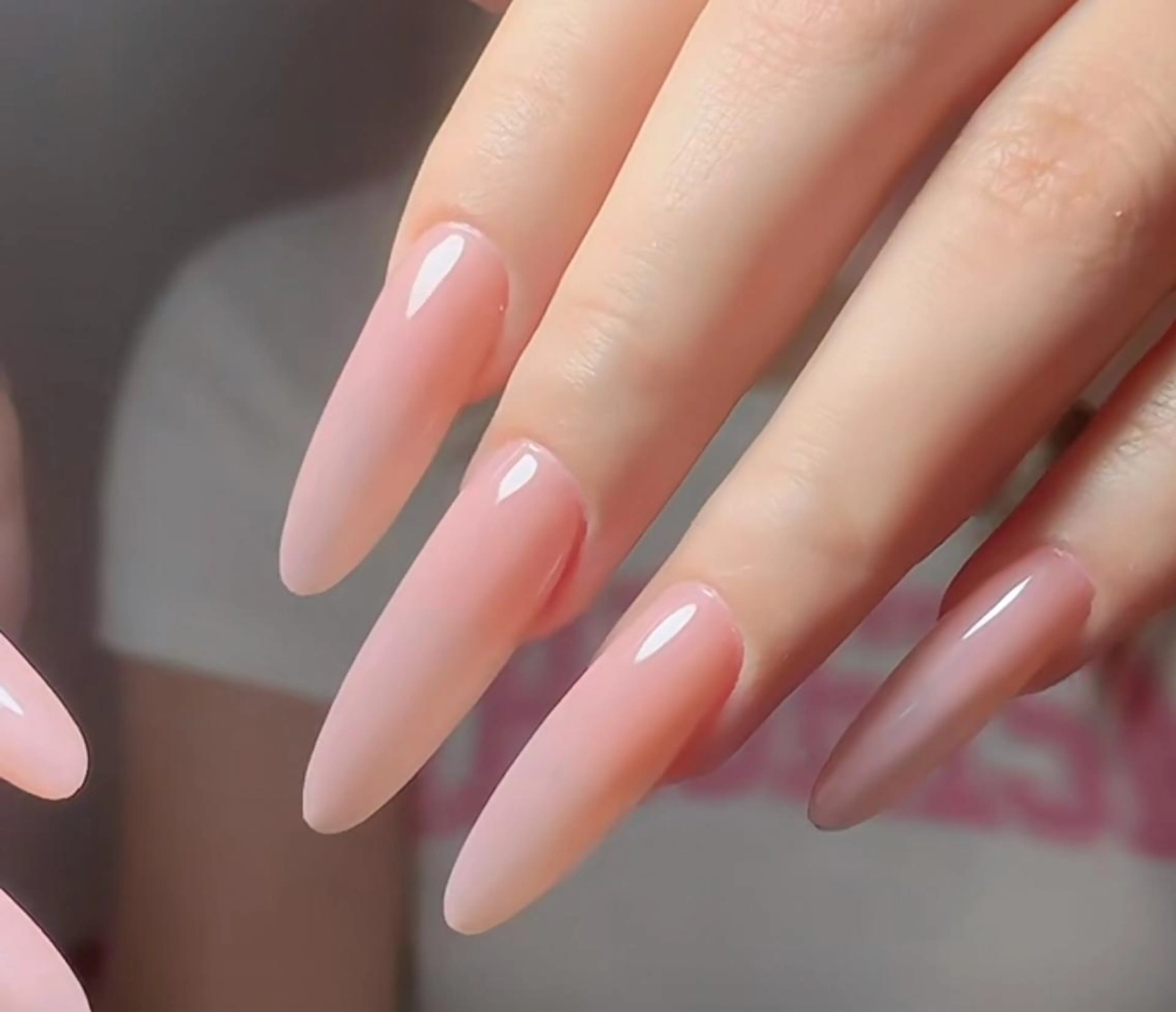 ネイル 長さ出し ワンカラーネイル スカルプネイル ハンドネイル 🌸Nail&Eye KAKU🌸のネイルデザイン