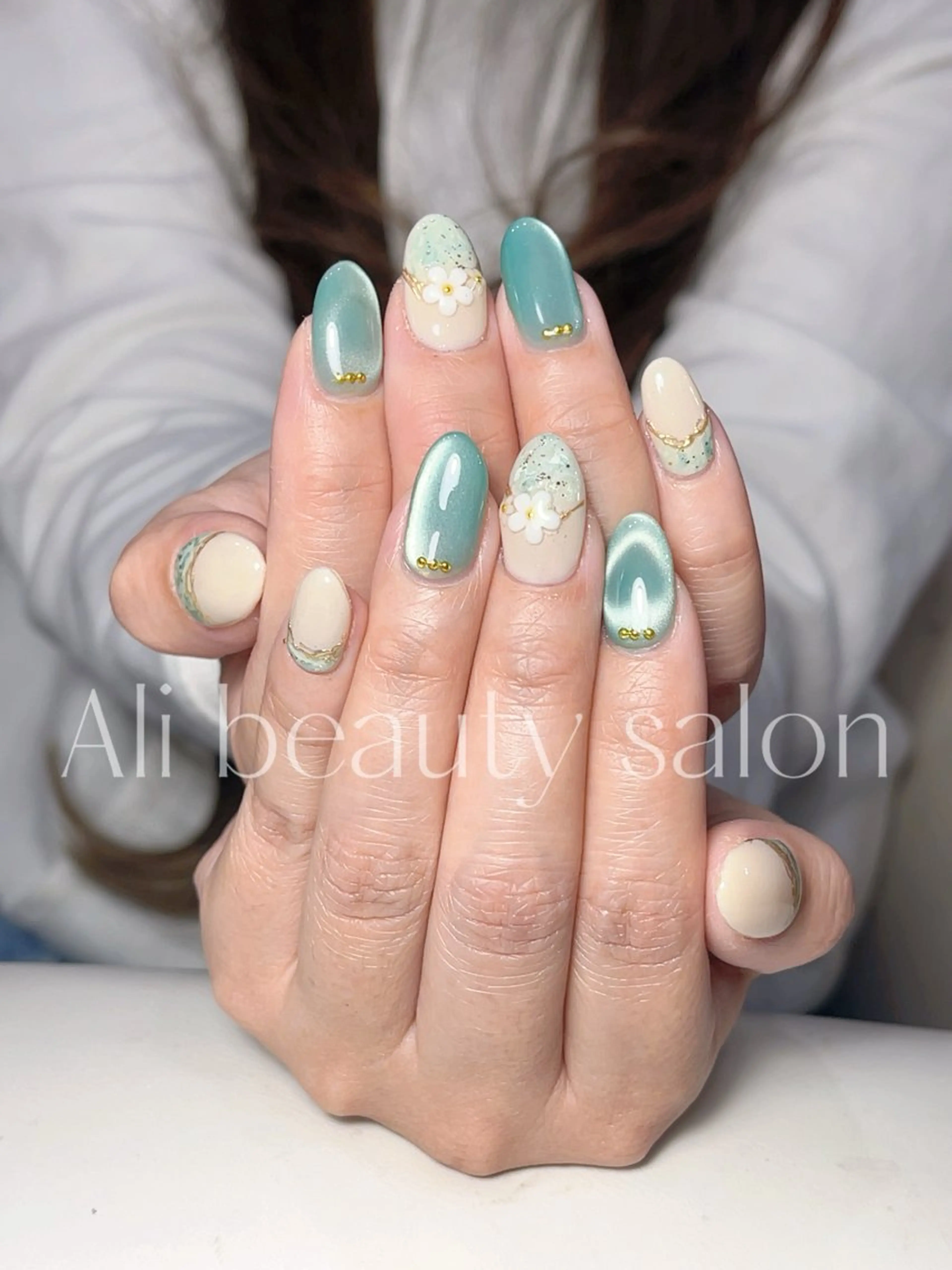 ネイル マグネットネイル ミラーネイル 持ち込み ハンドネイル Ali 新小岩 ネイル専門のネイルデザイン